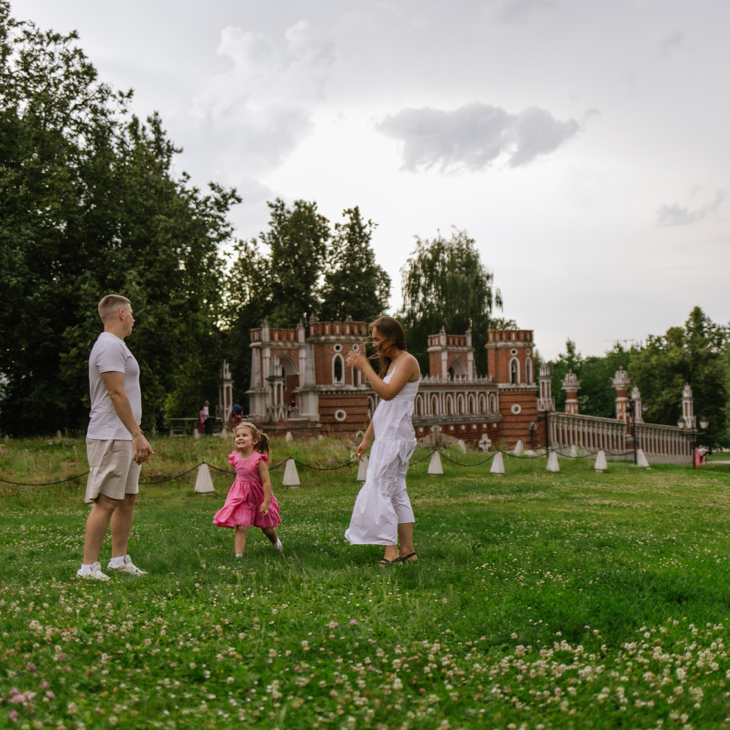 Вадим, Татьяна, Лера