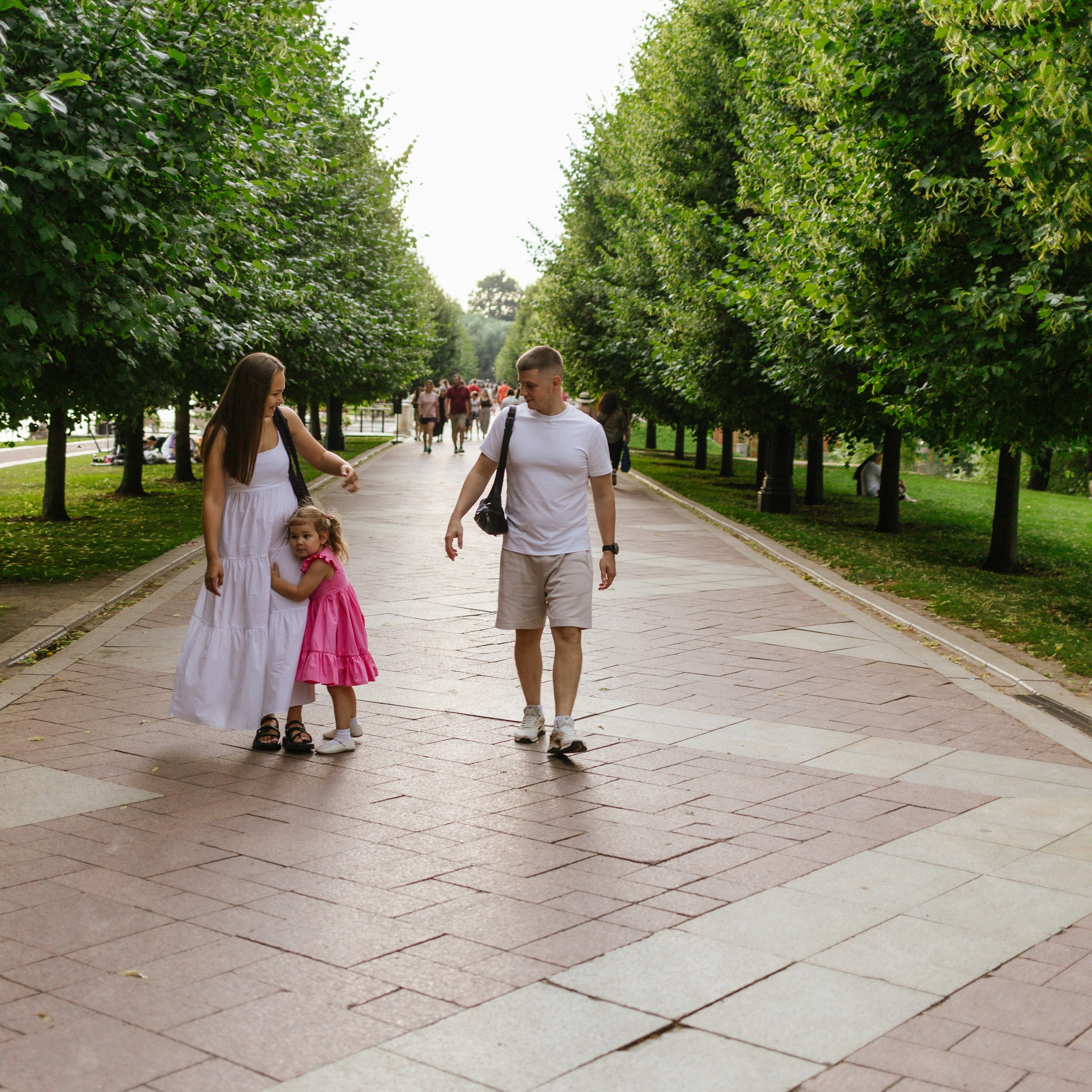 Вадим, Татьяна, Лера