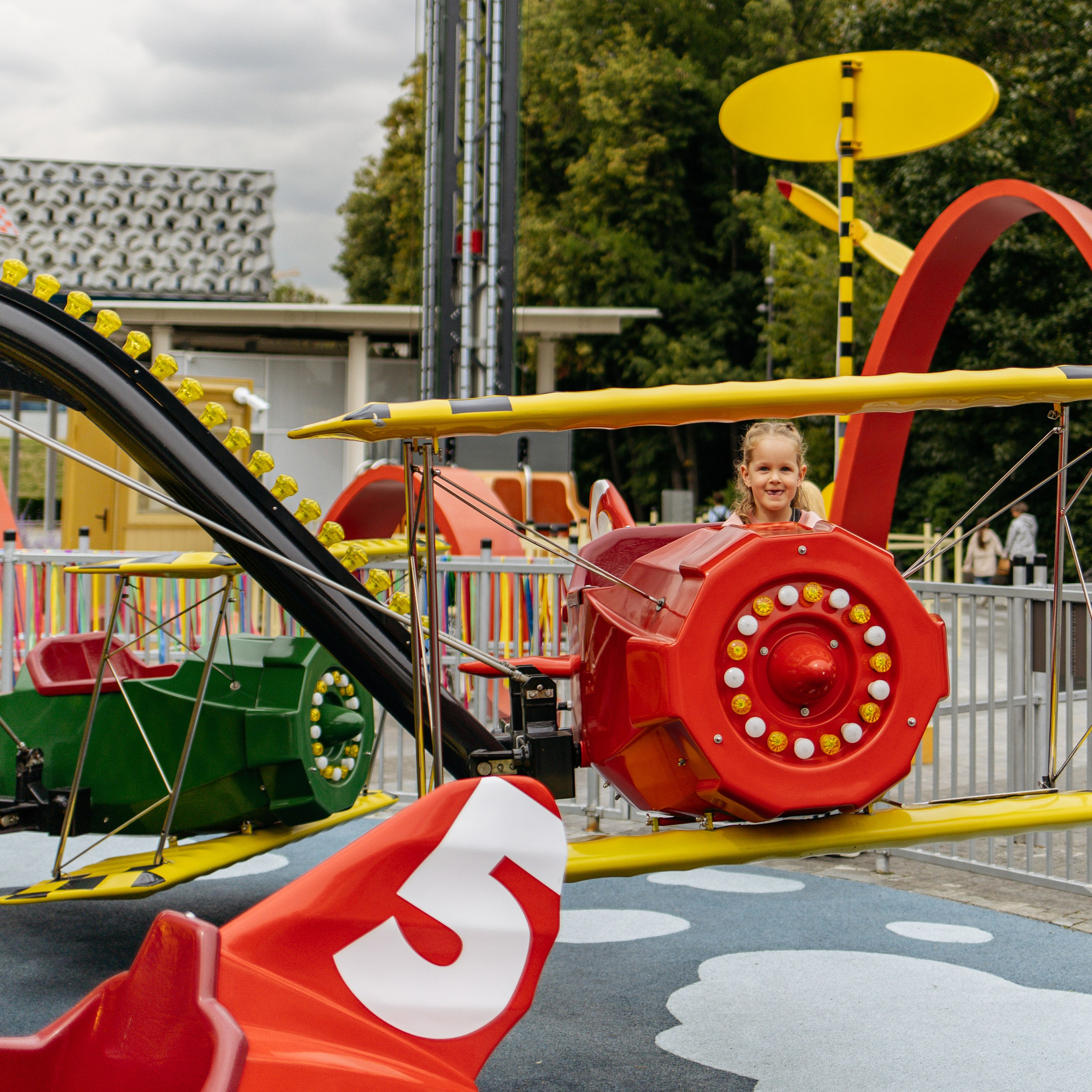 День рождения Василисы (дом, парк)