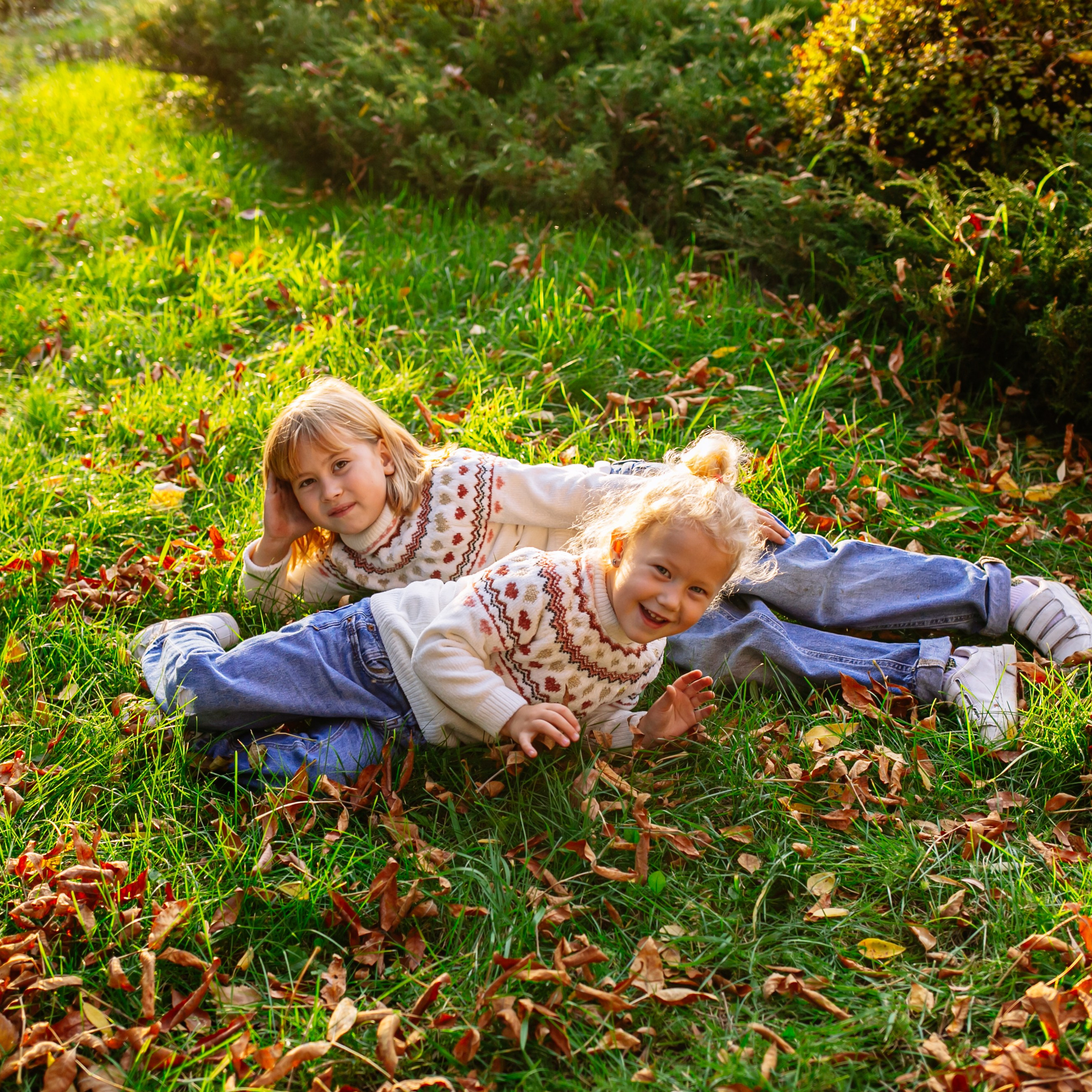 Юля, Анюта, Есения