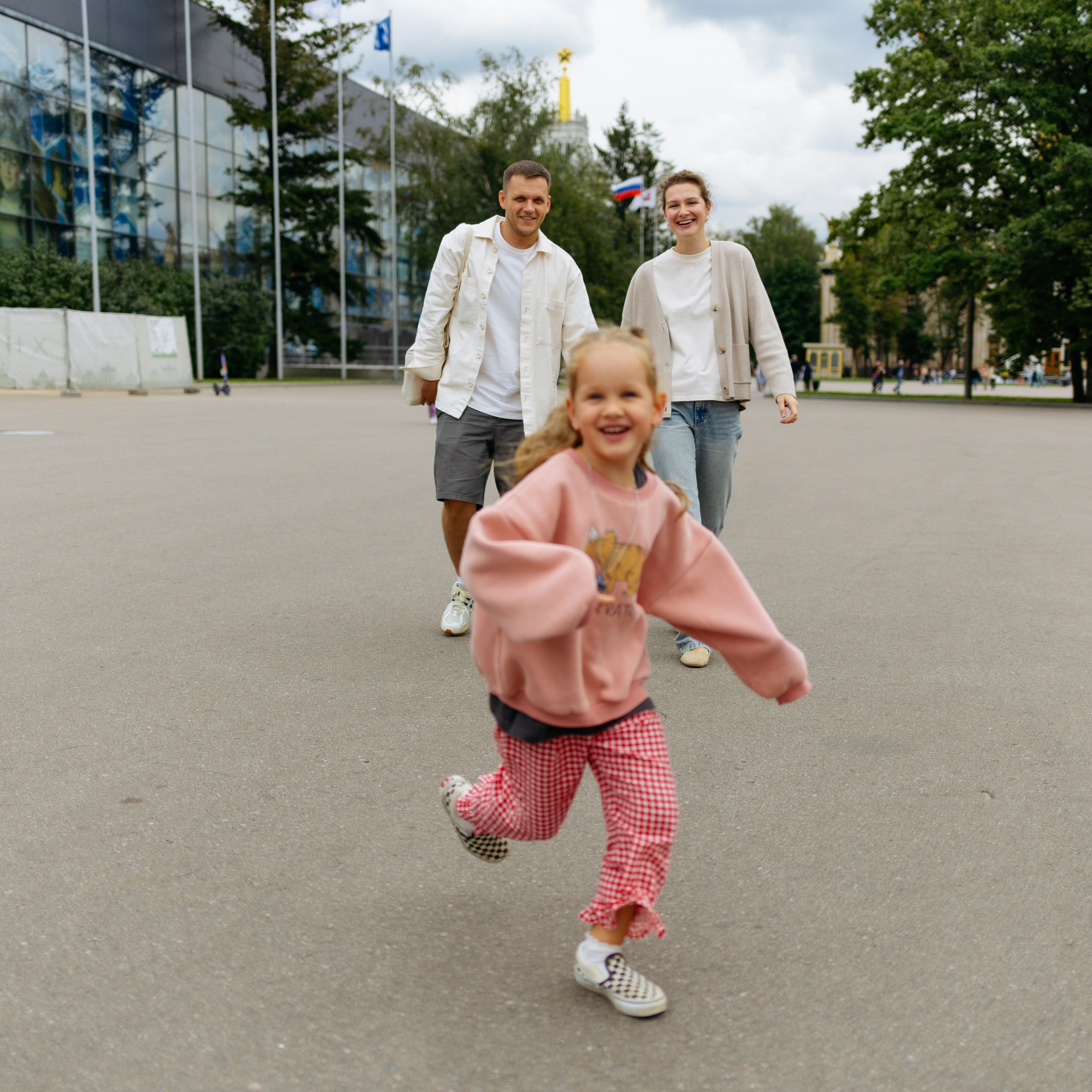 День рождения Василисы (дом, парк)
