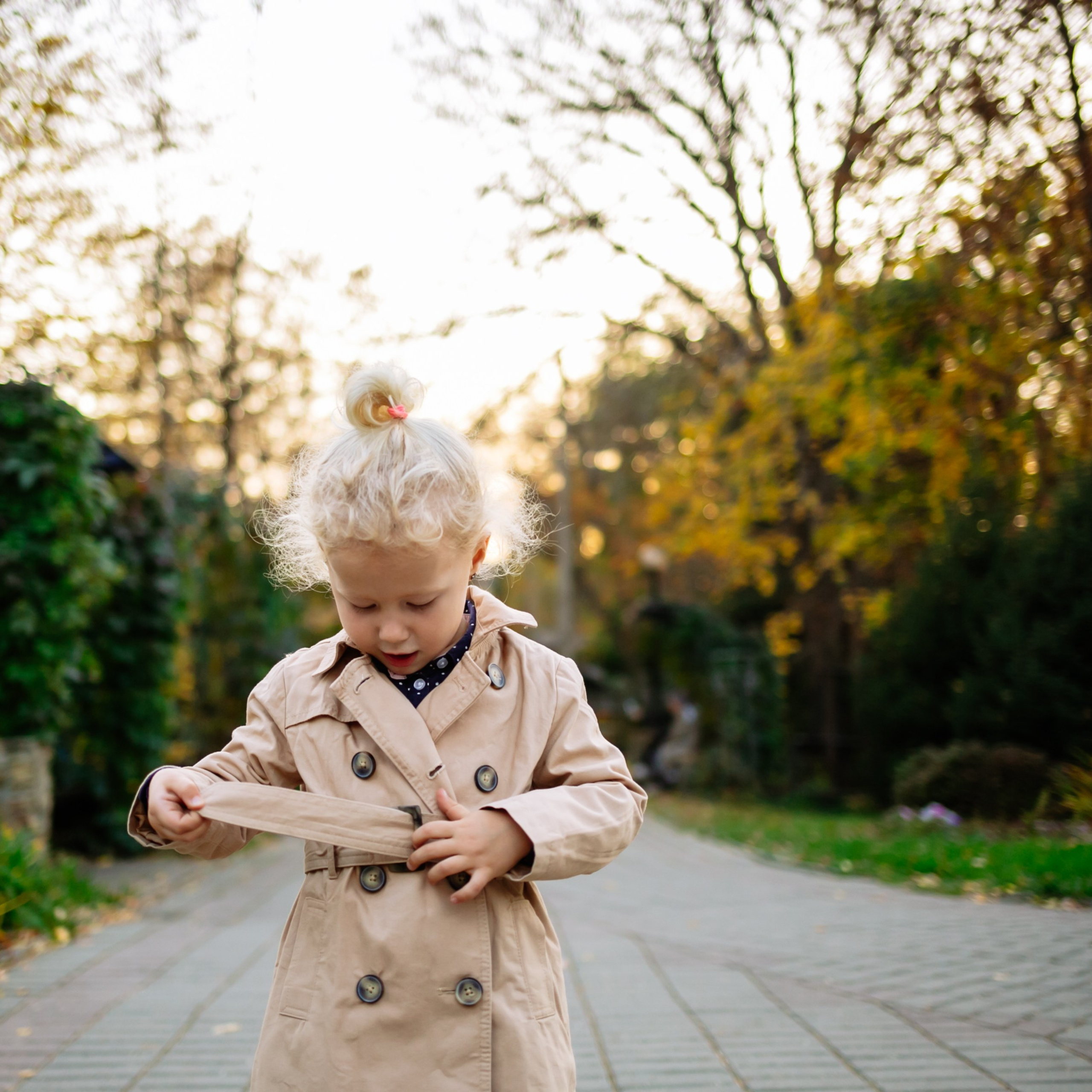 Юля, Анюта, Есения
