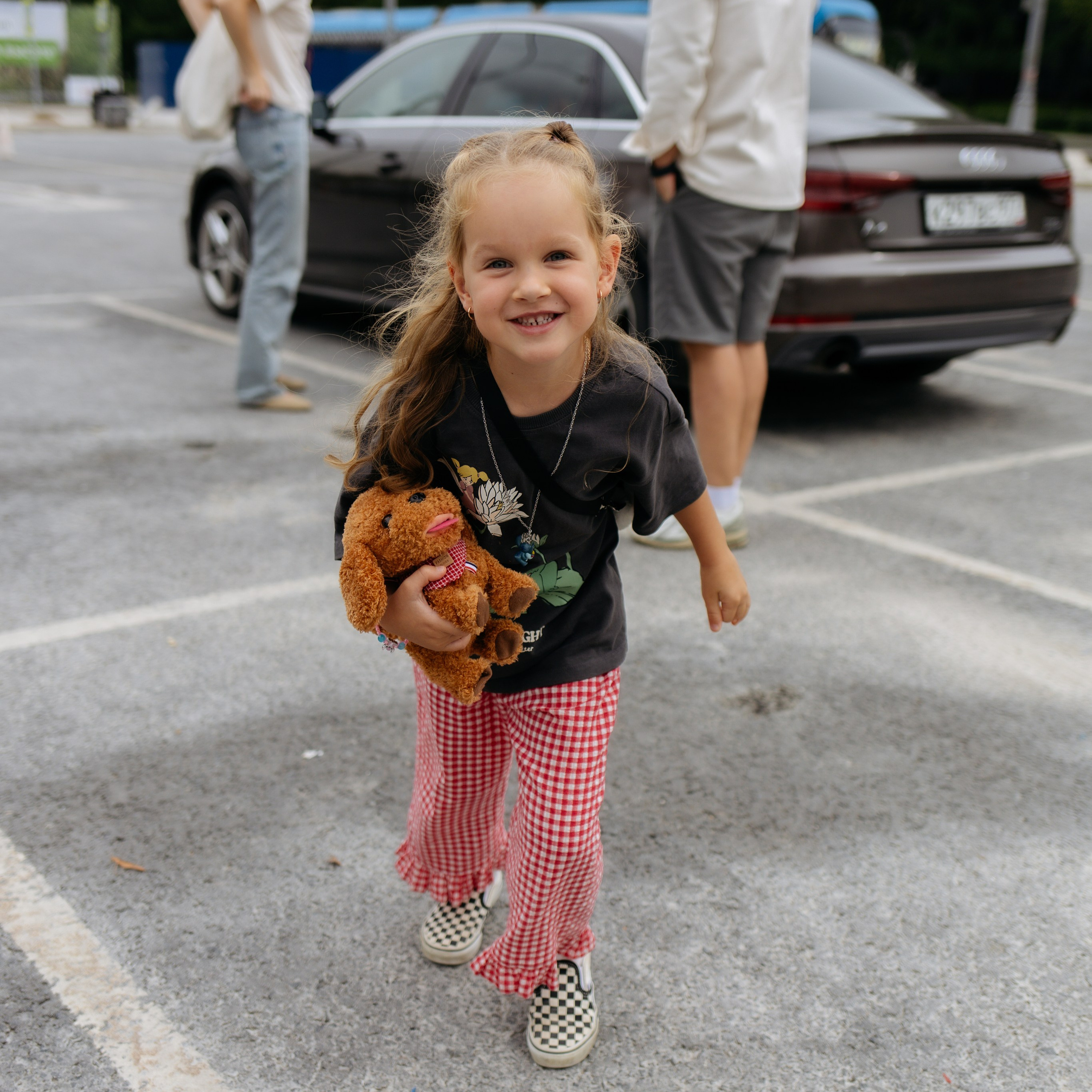 День рождения Василисы (дом, парк)