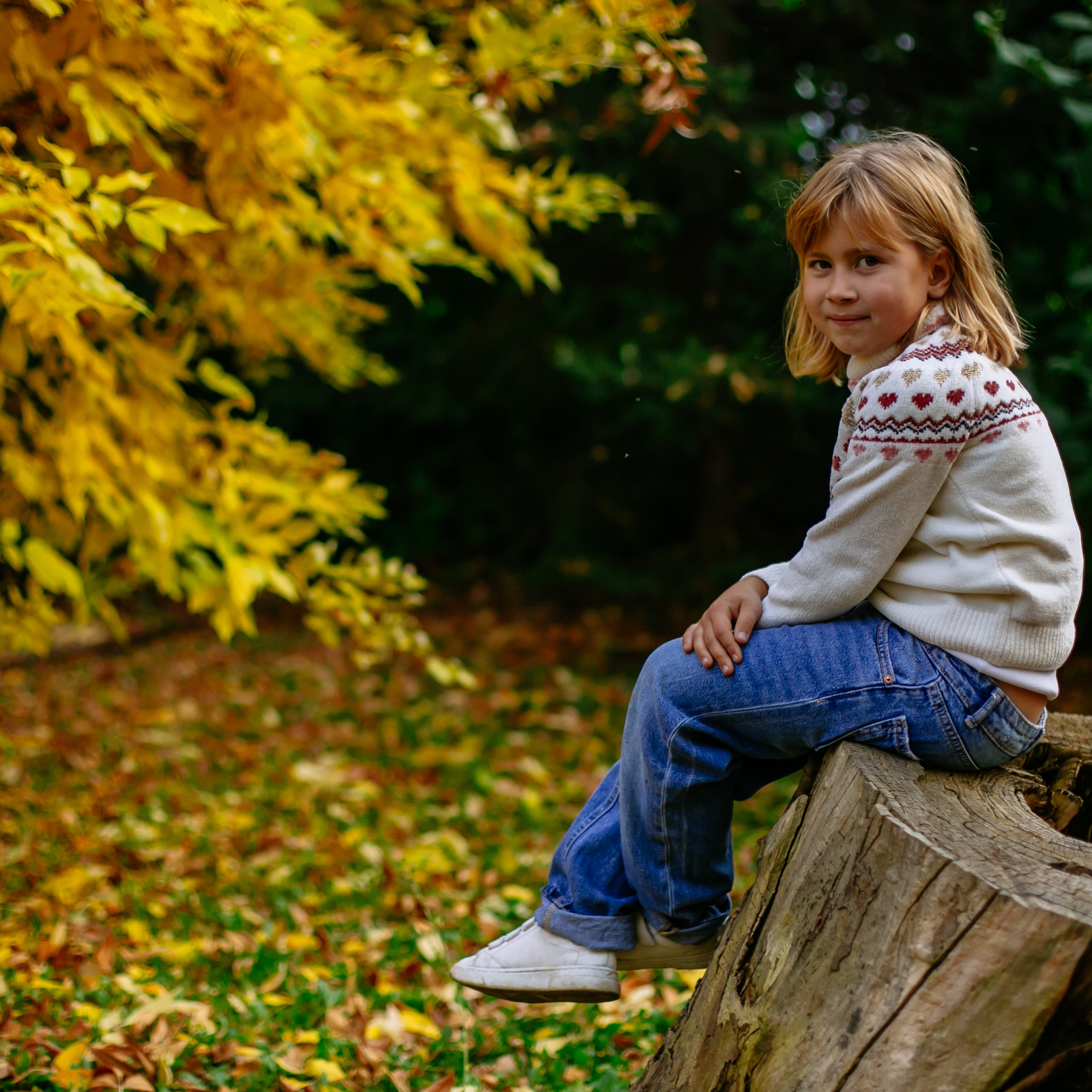 Юля, Анюта, Есения