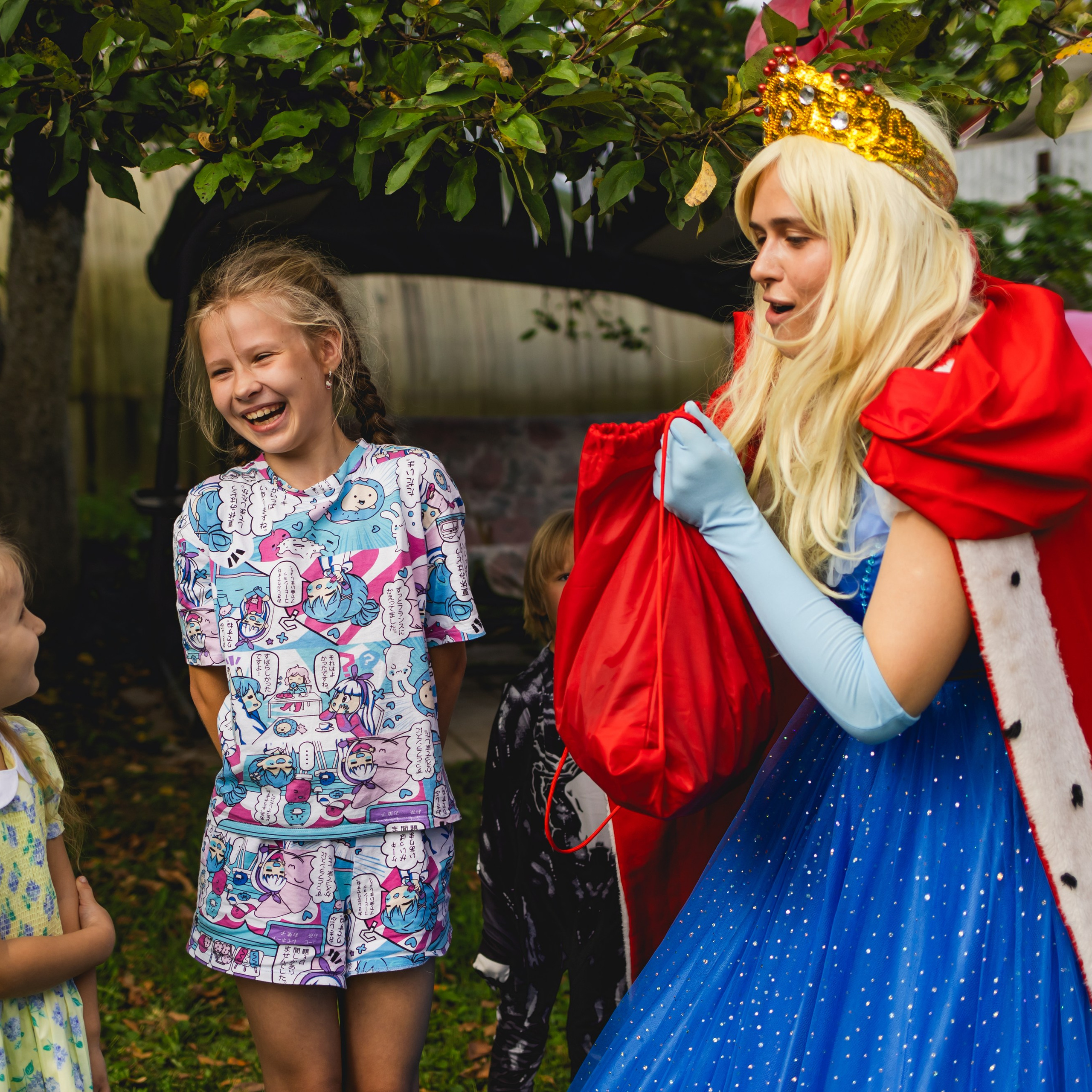 День рождения Элизабет 🎂