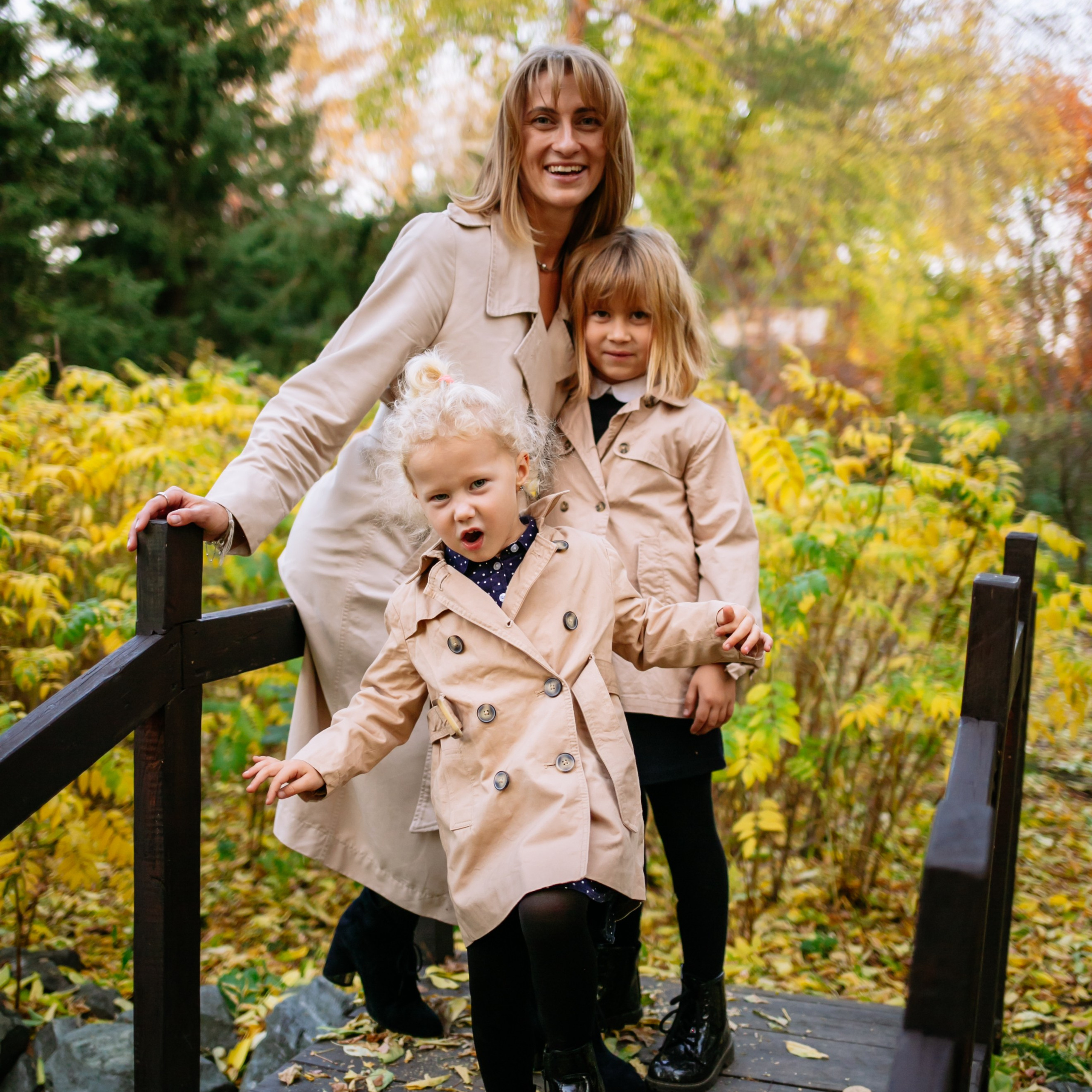 Юля, Анюта, Есения