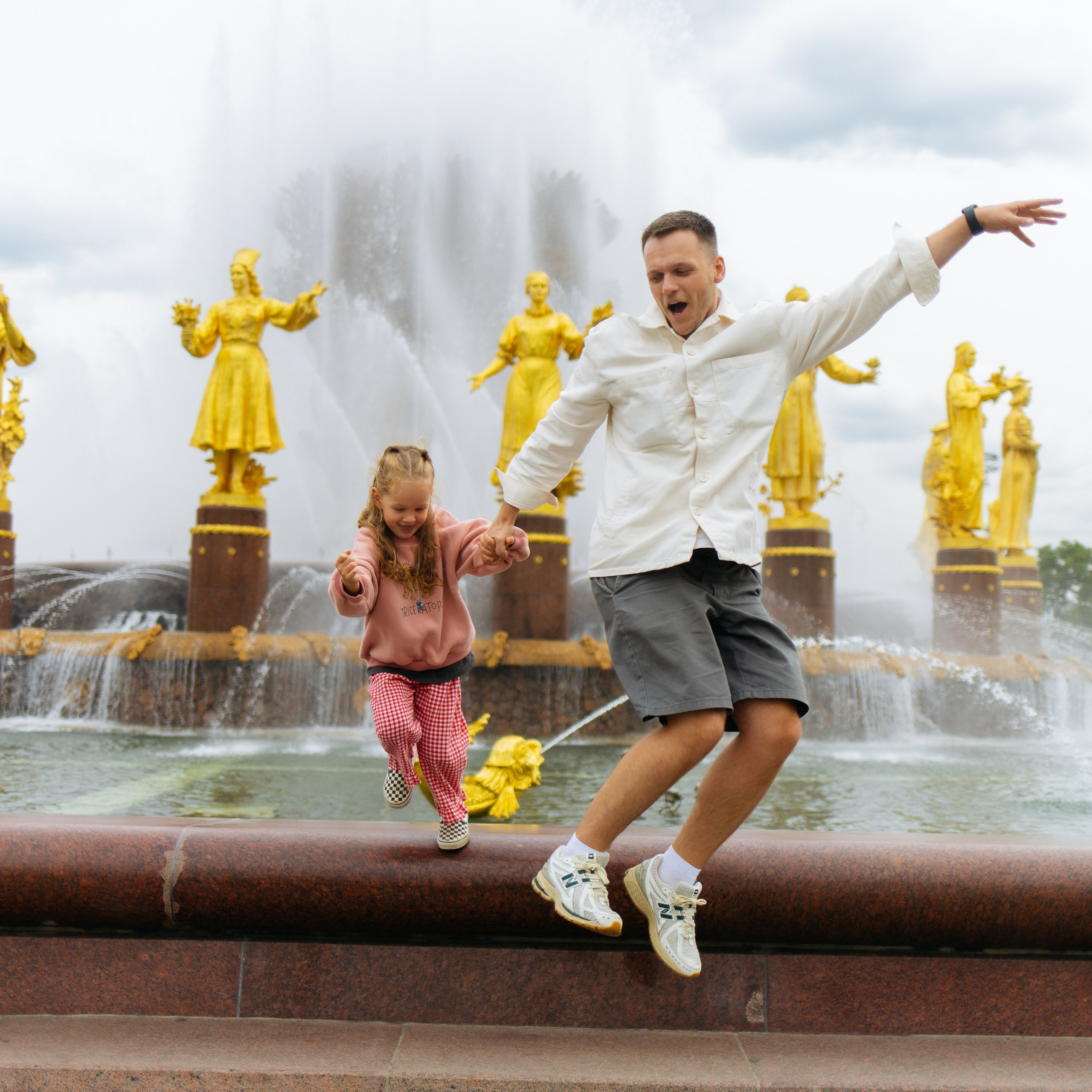 День рождения Василисы (дом, парк)