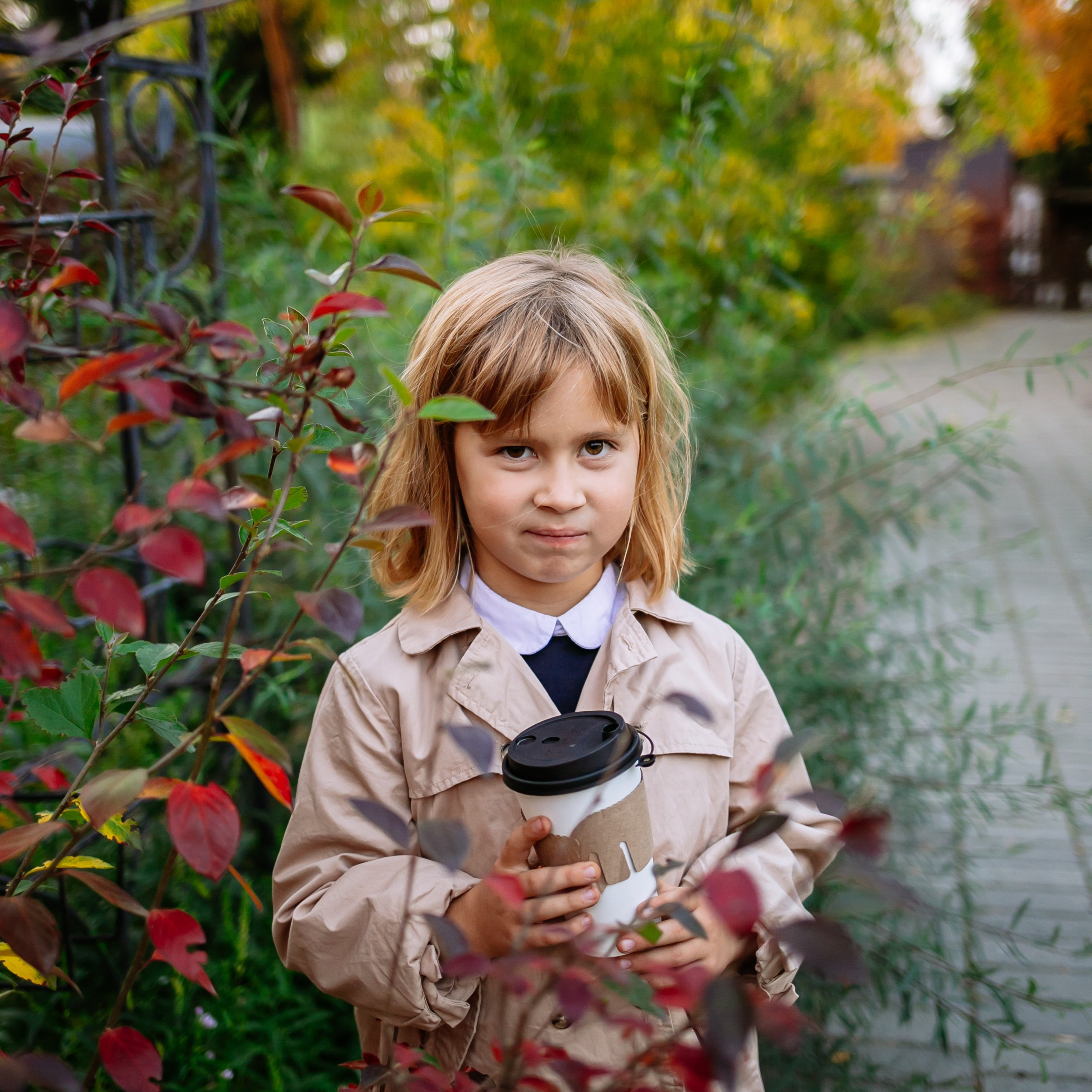 Юля, Анюта, Есения
