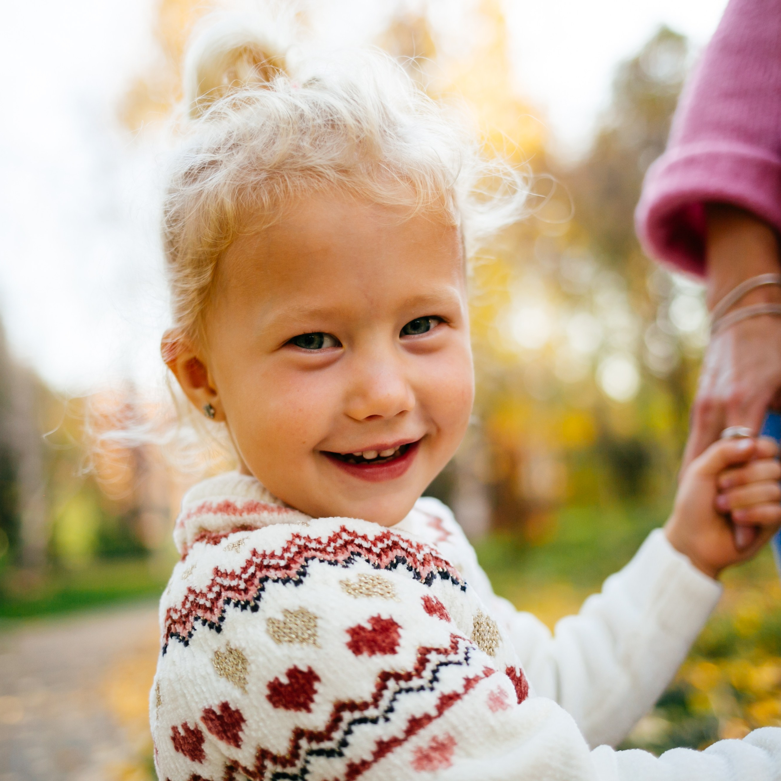 Юля, Анюта, Есения