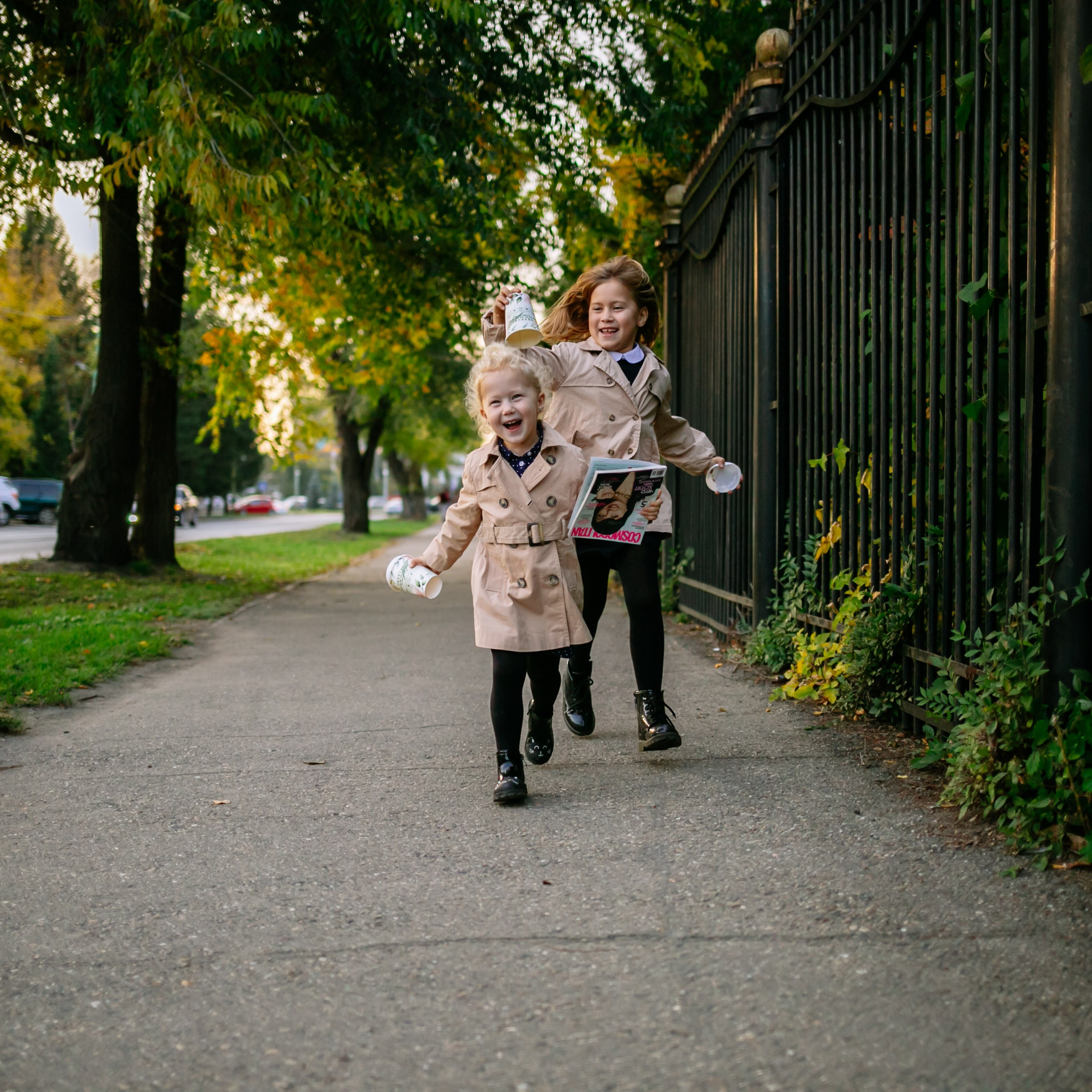 Юля, Анюта, Есения