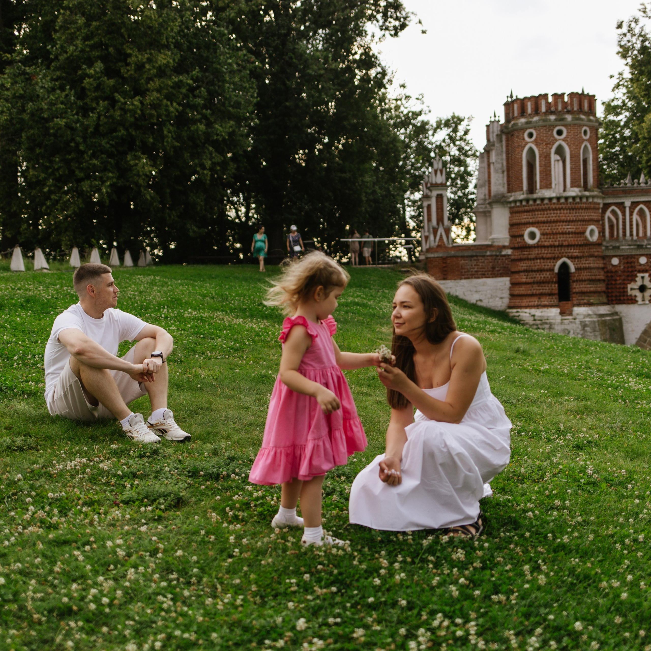 Вадим, Татьяна, Лера