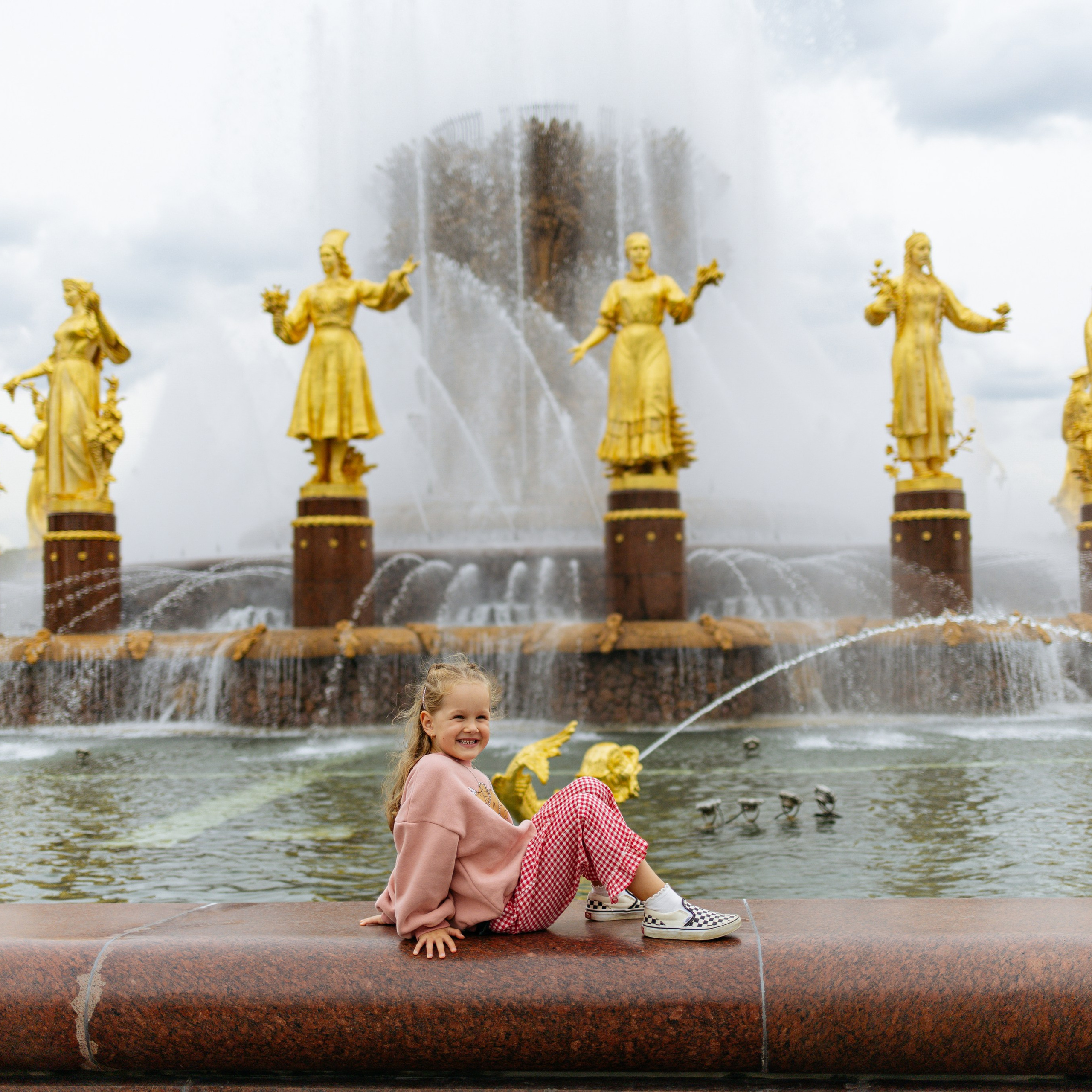 День рождения Василисы (дом, парк)