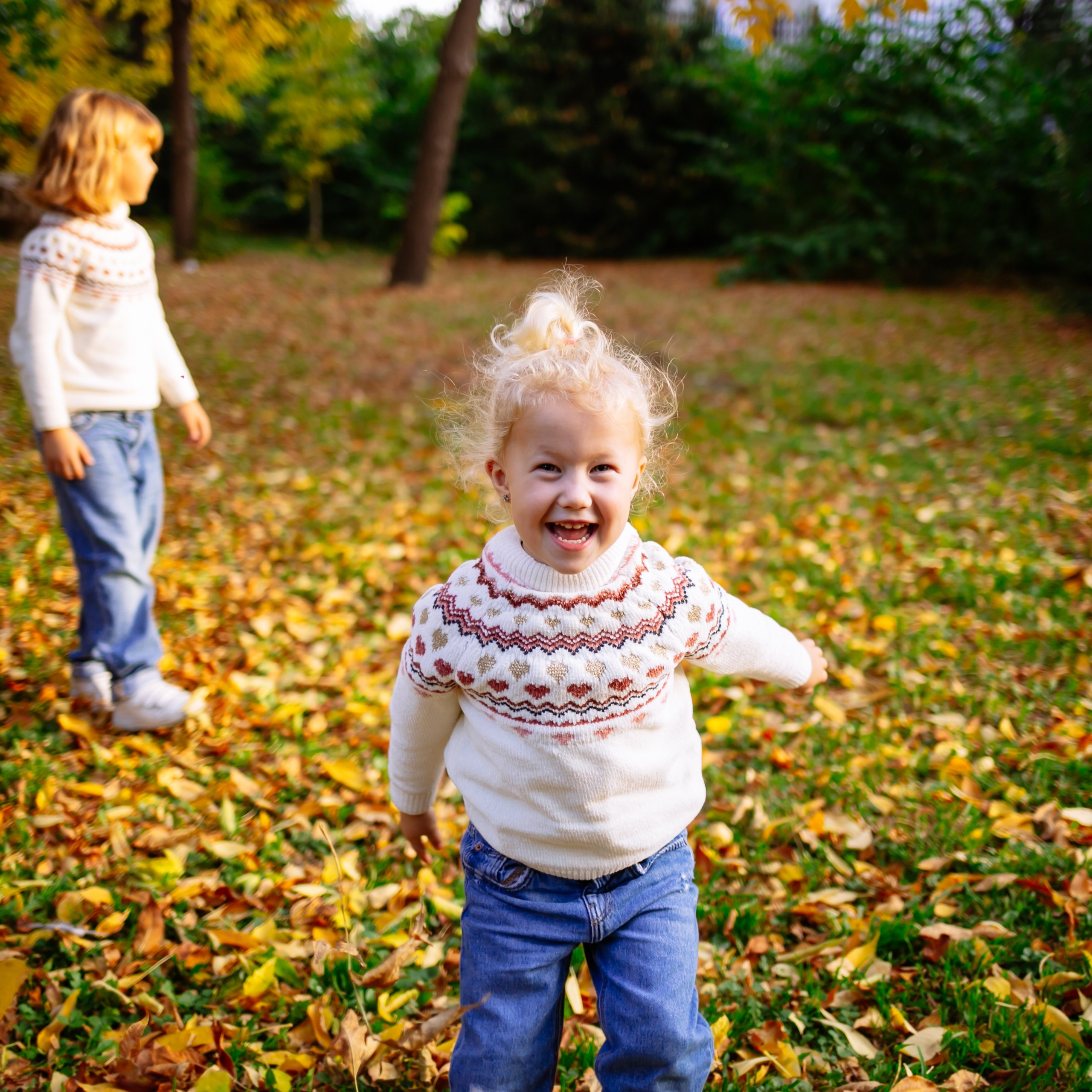Юля, Анюта, Есения
