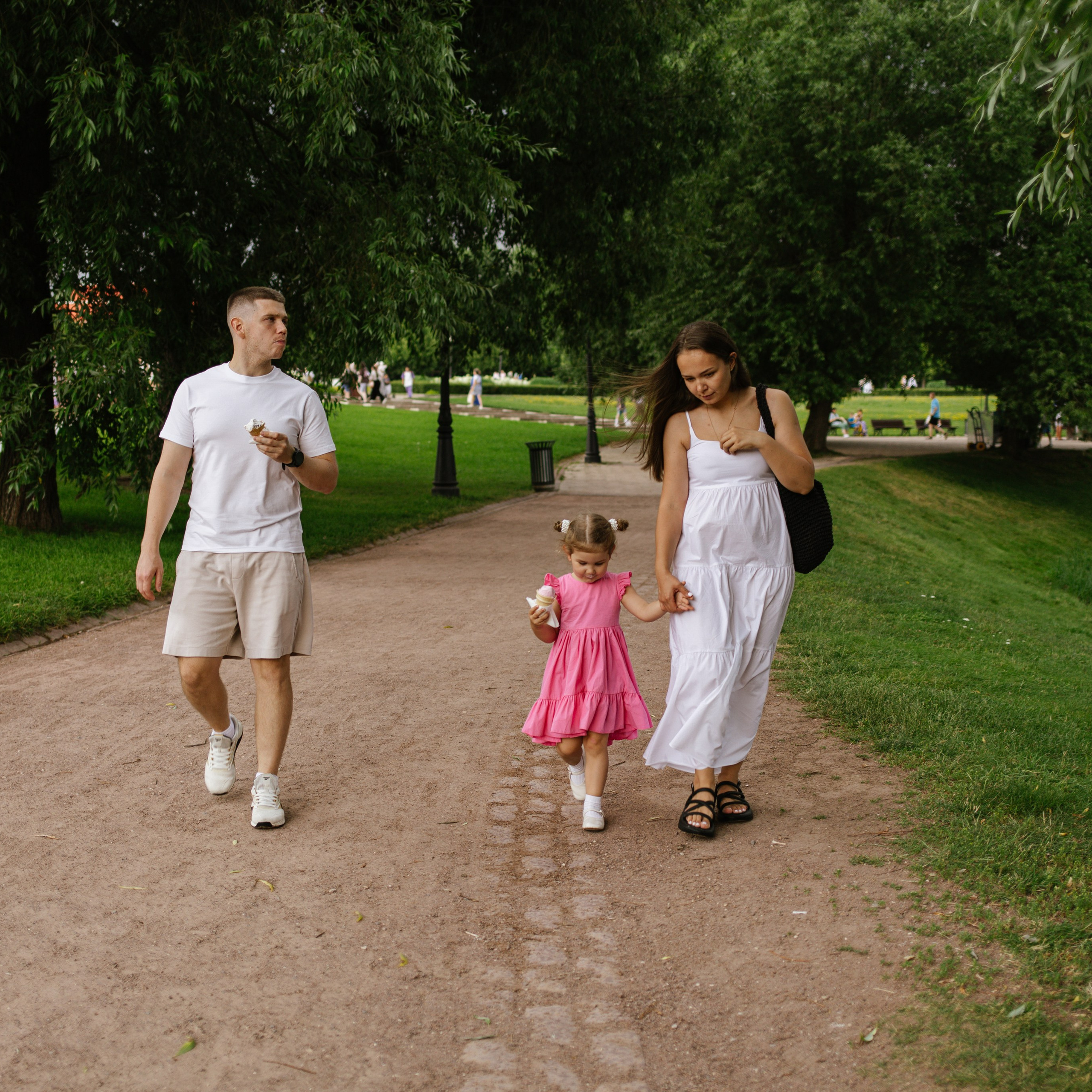 Вадим, Татьяна, Лера