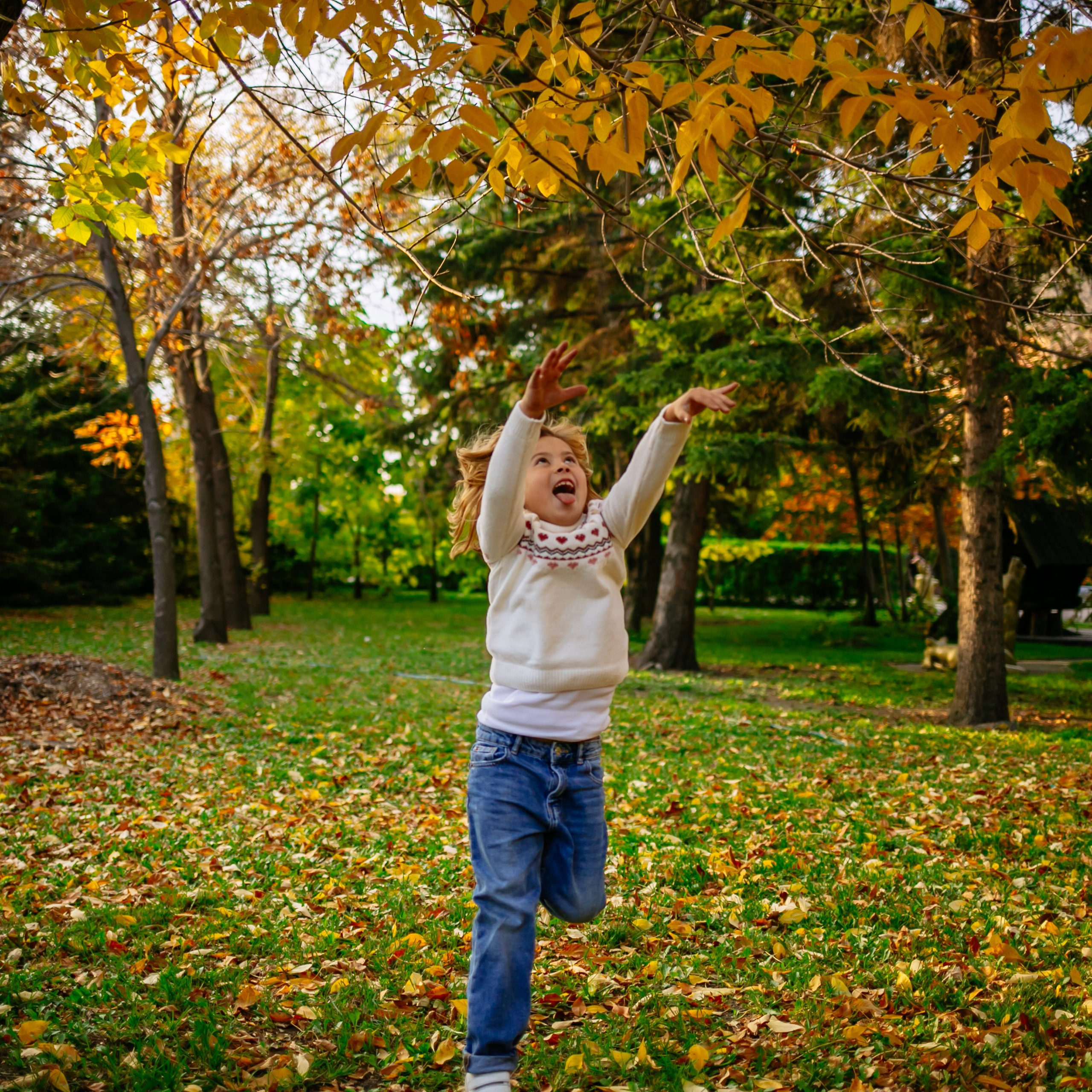Юля, Анюта, Есения