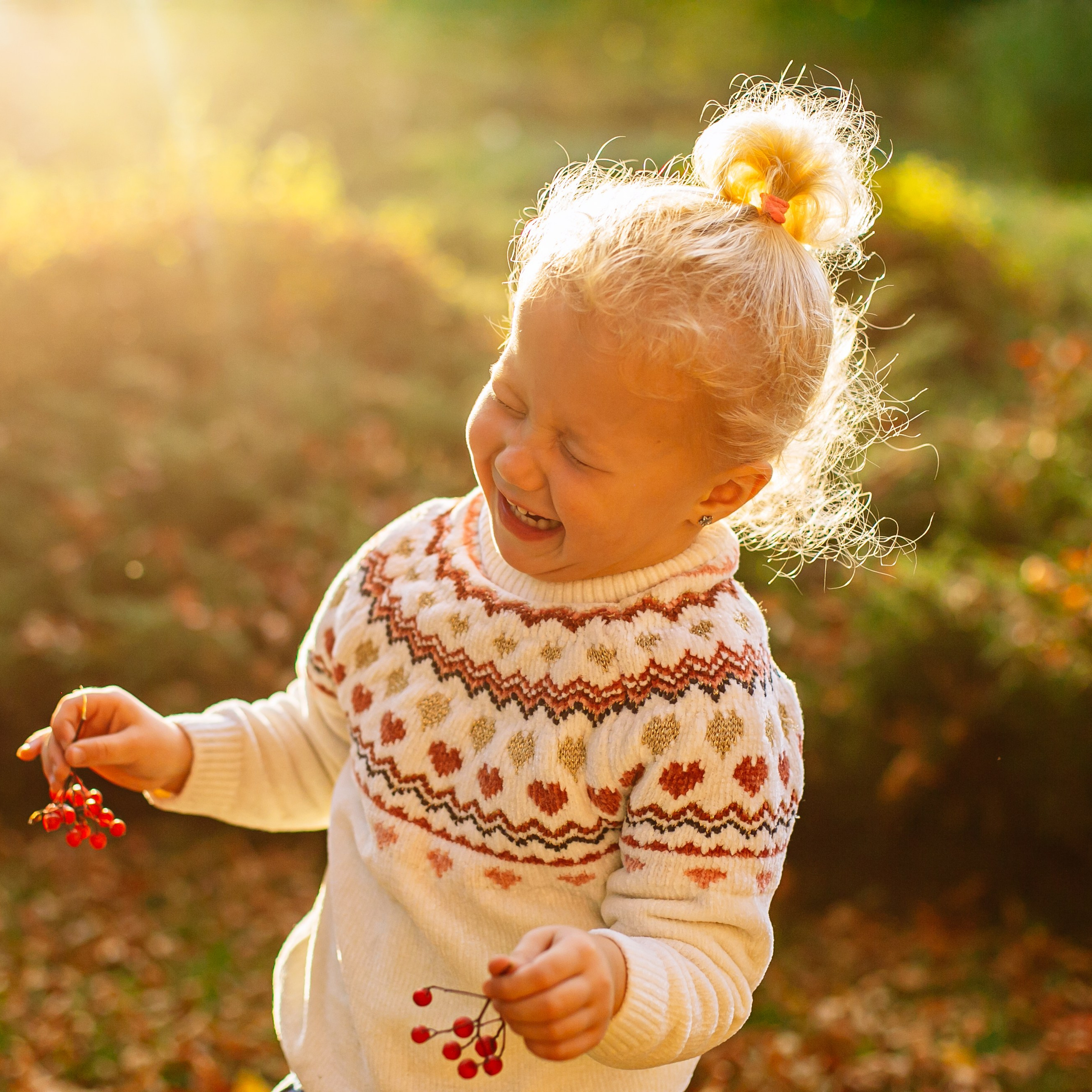 Юля, Анюта, Есения