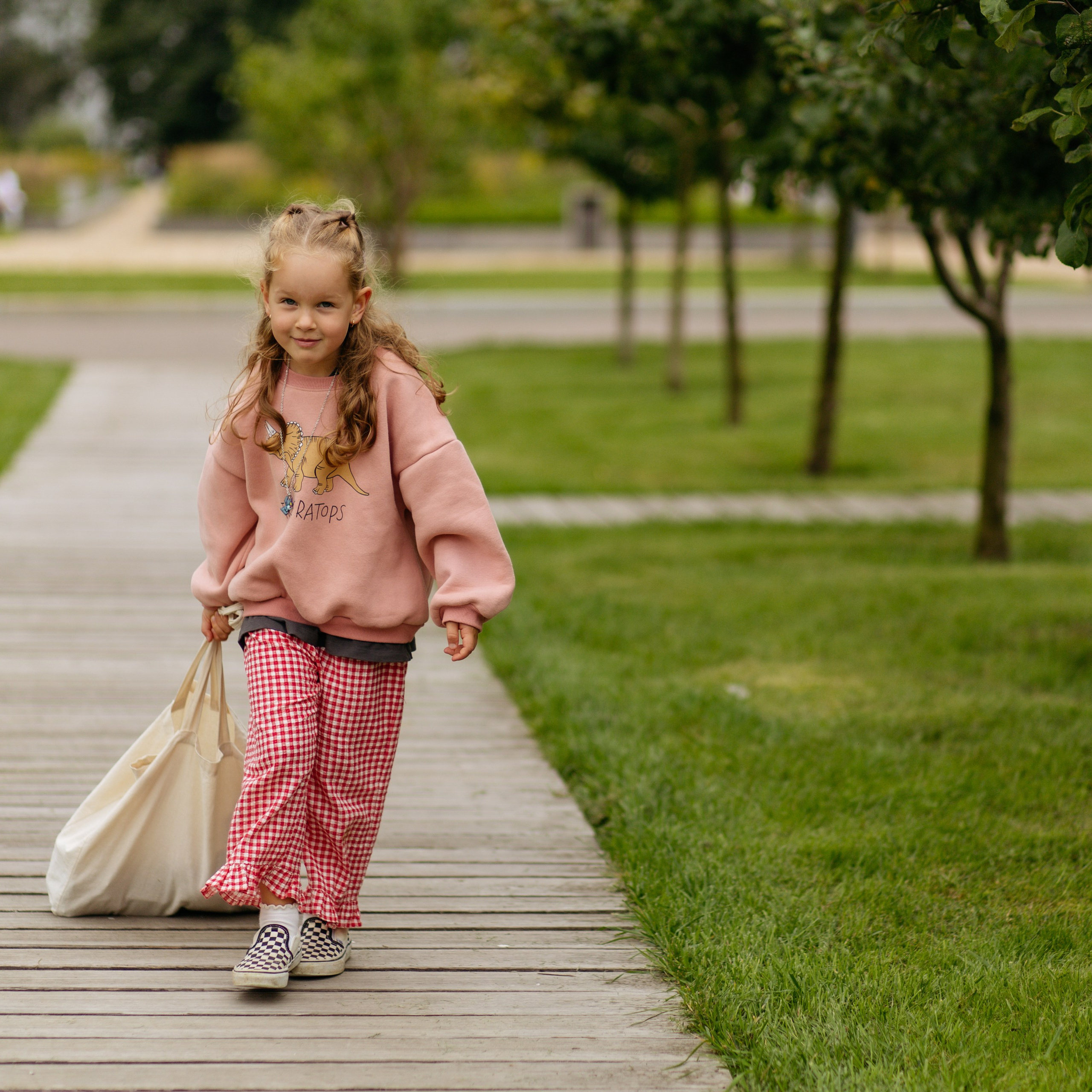 День рождения Василисы (дом, парк)