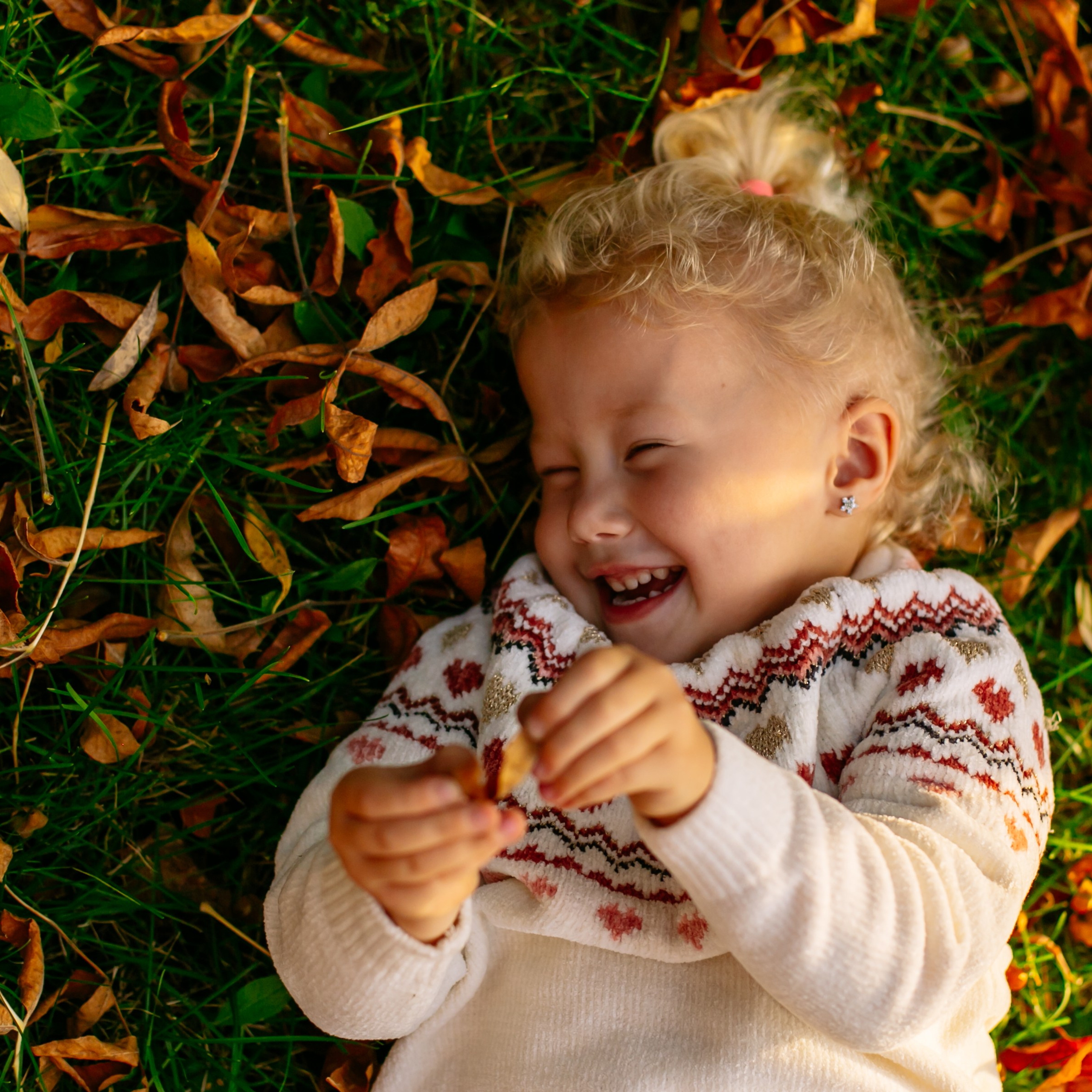 Юля, Анюта, Есения