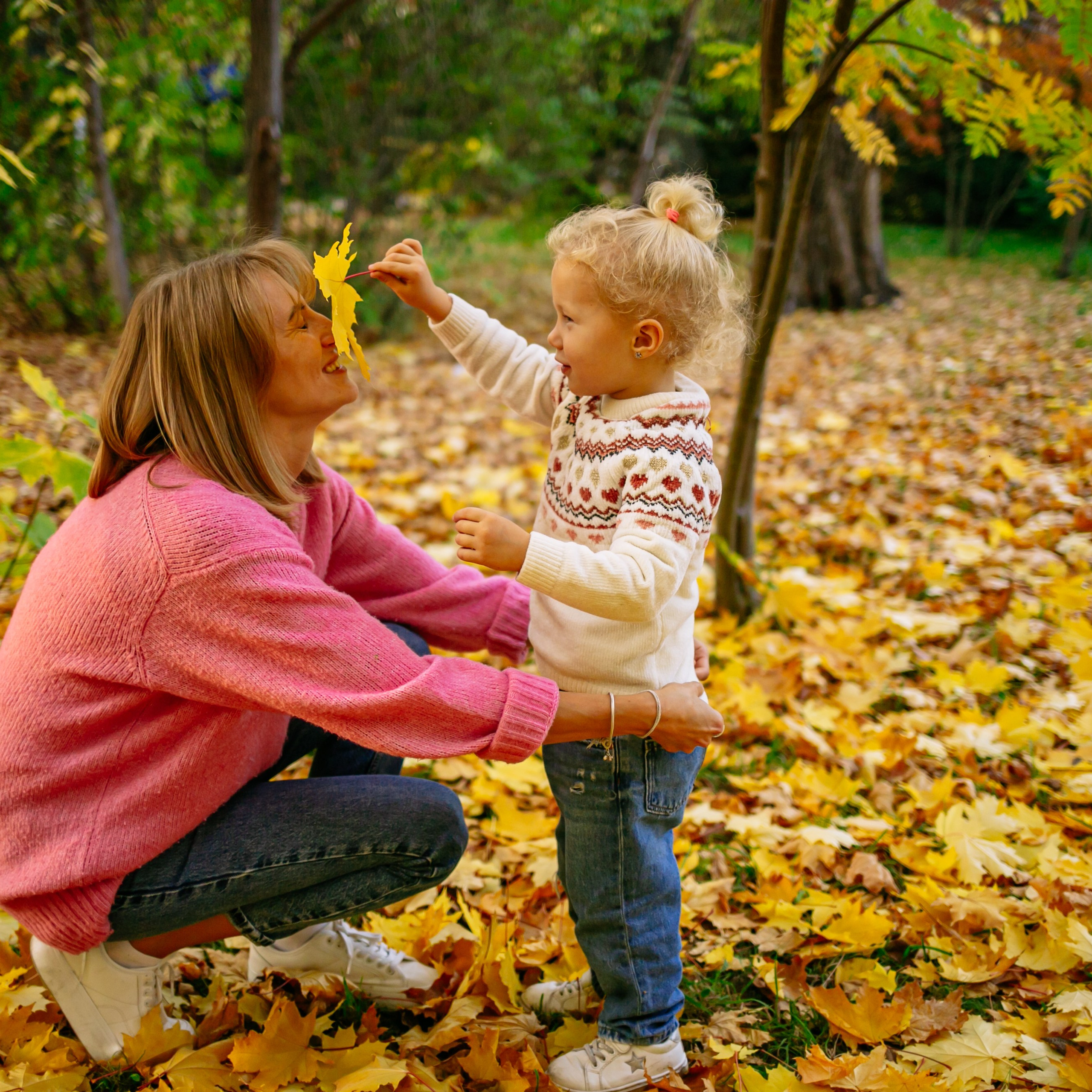 Юля, Анюта, Есения