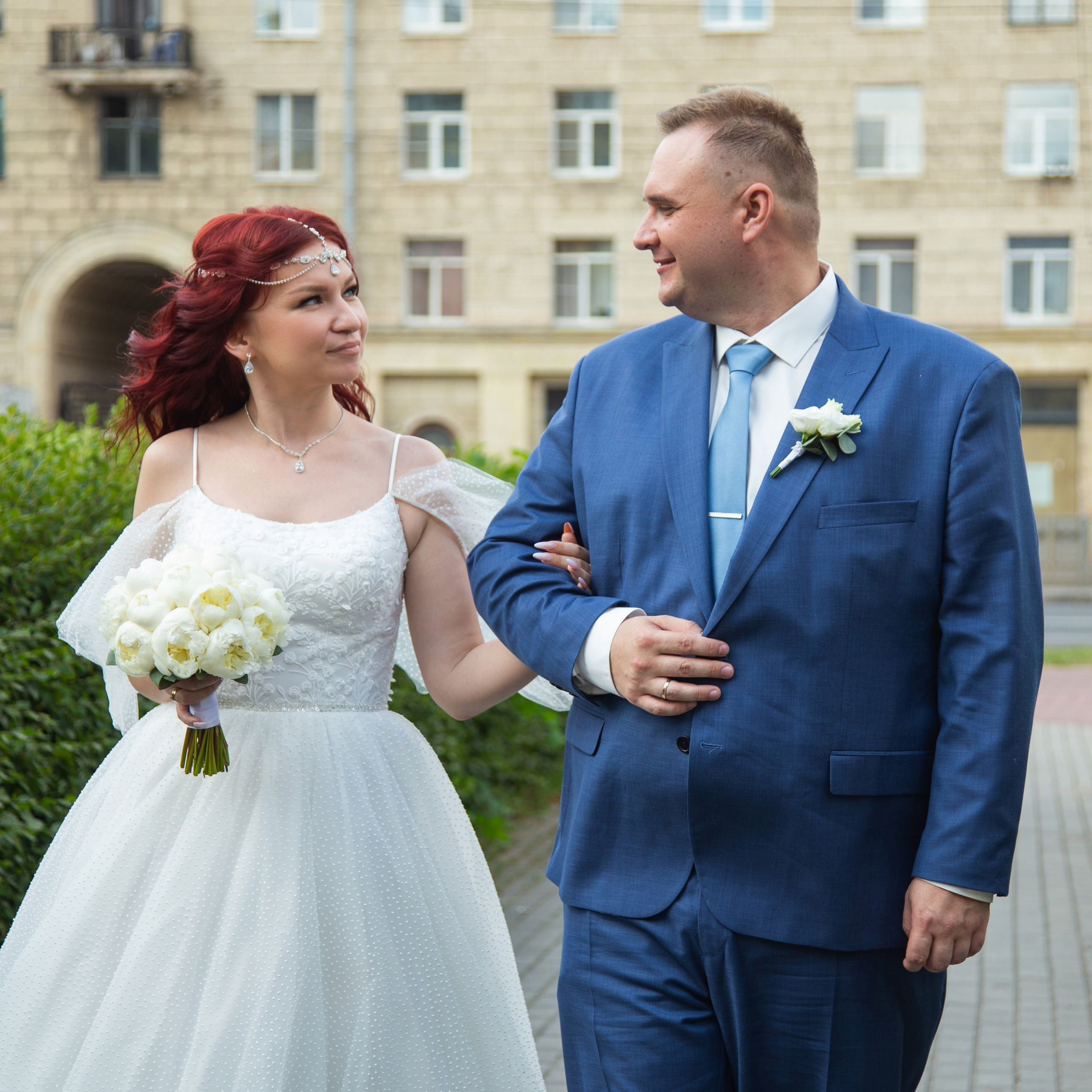 Свадебные фотографии в студии Петербурга