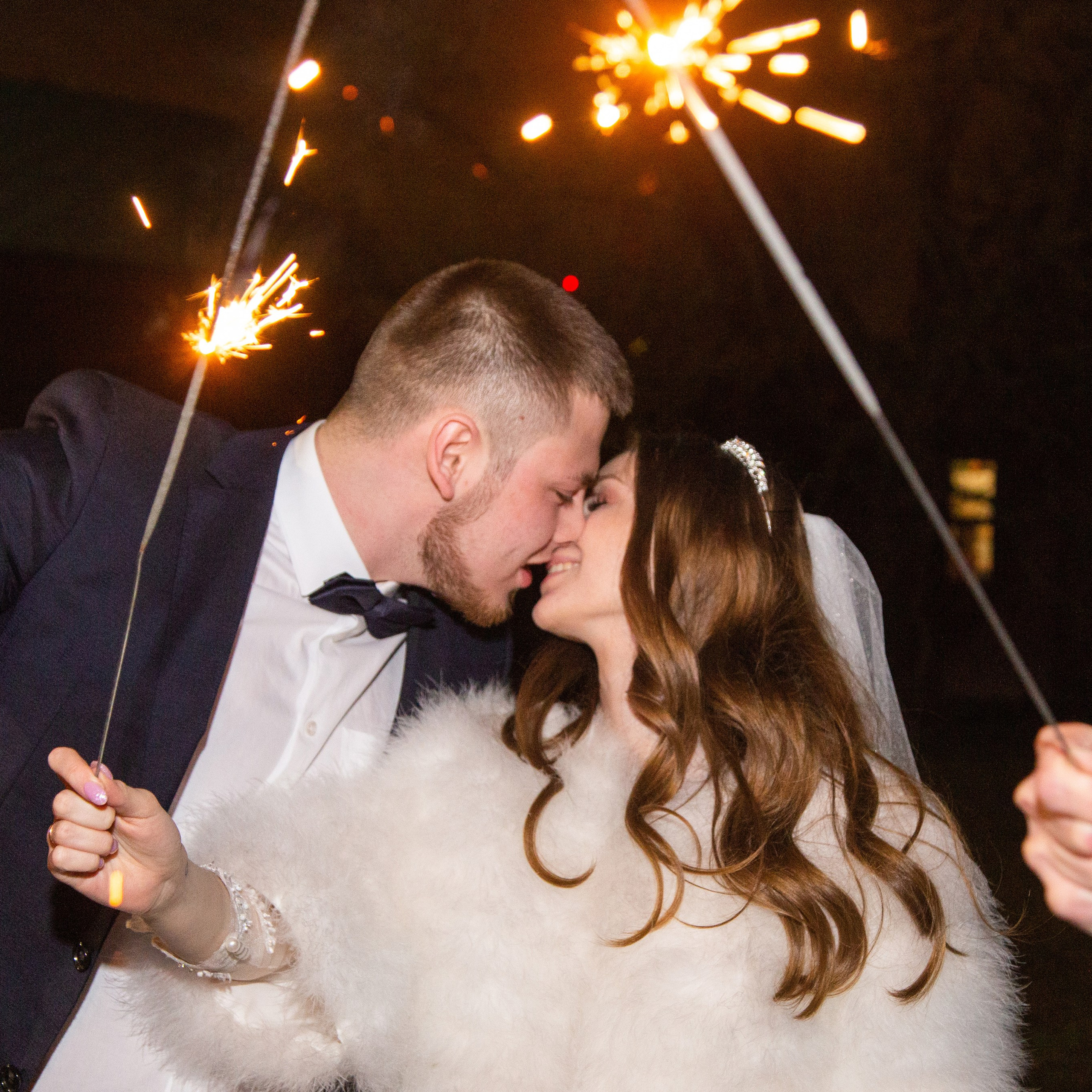 Студийная фотосессия жениха и невесты в Петербурге