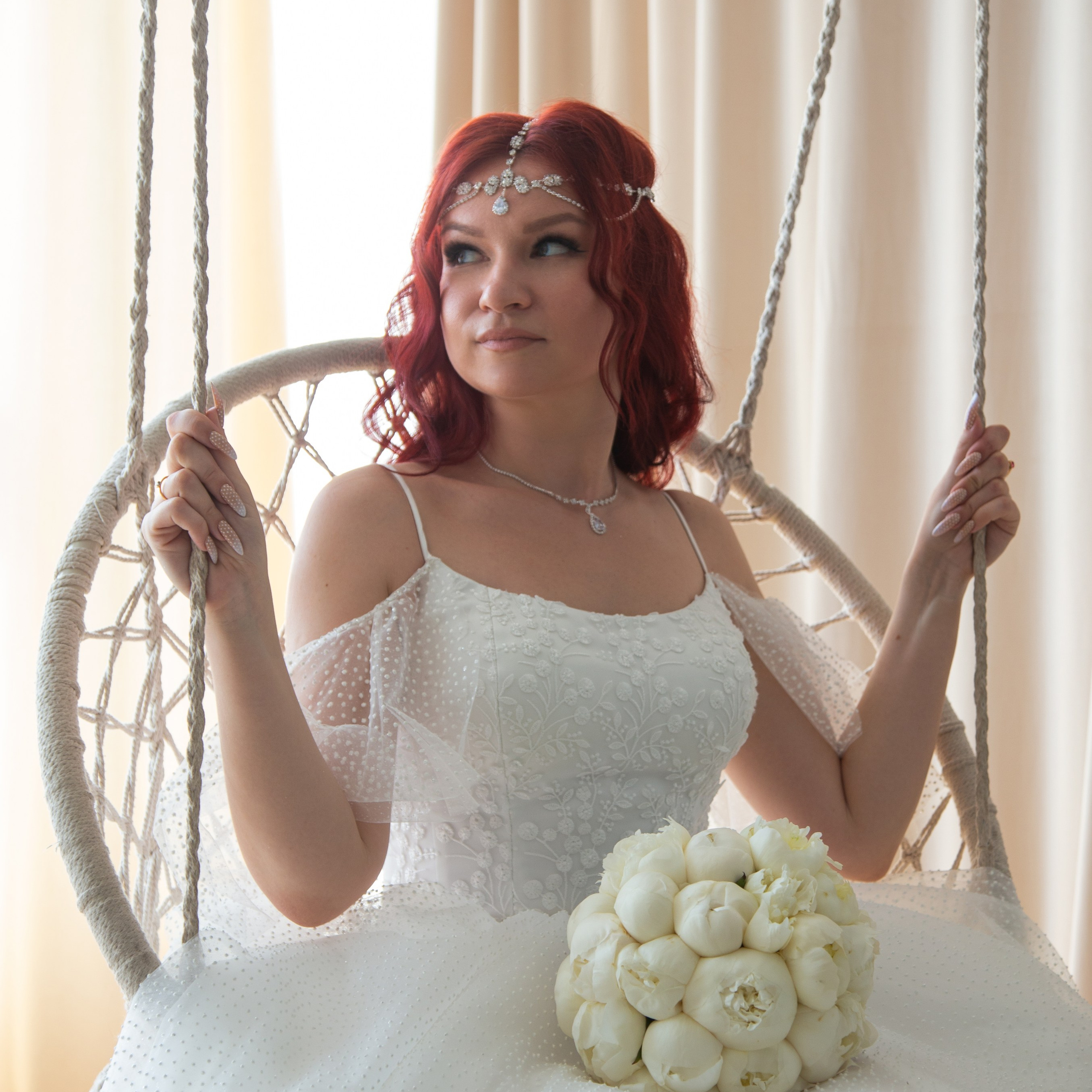 Свадебные фотографии в студии Петербурга