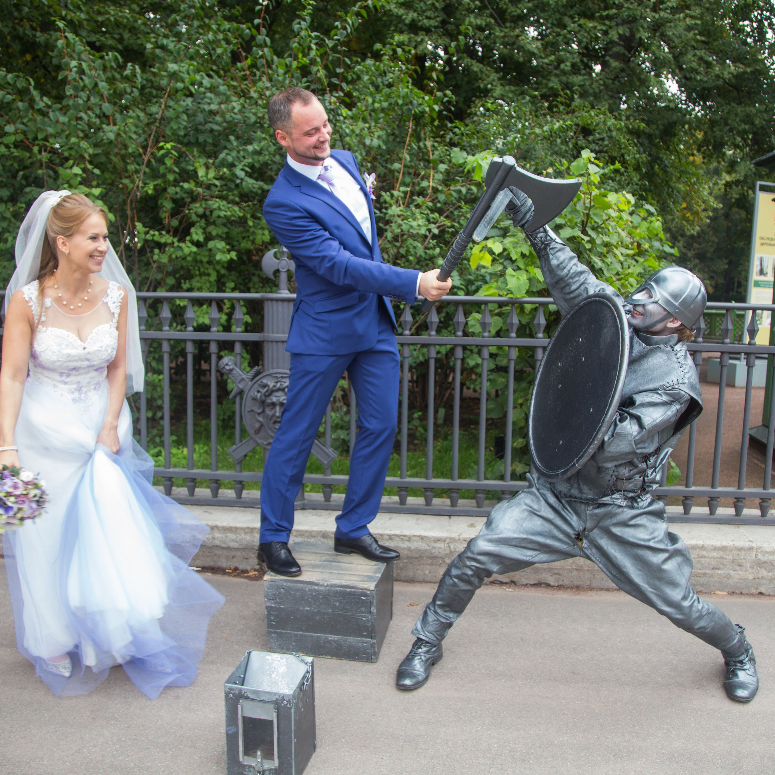 Свадебная фотосессия в Летнем саду и набережной Невы