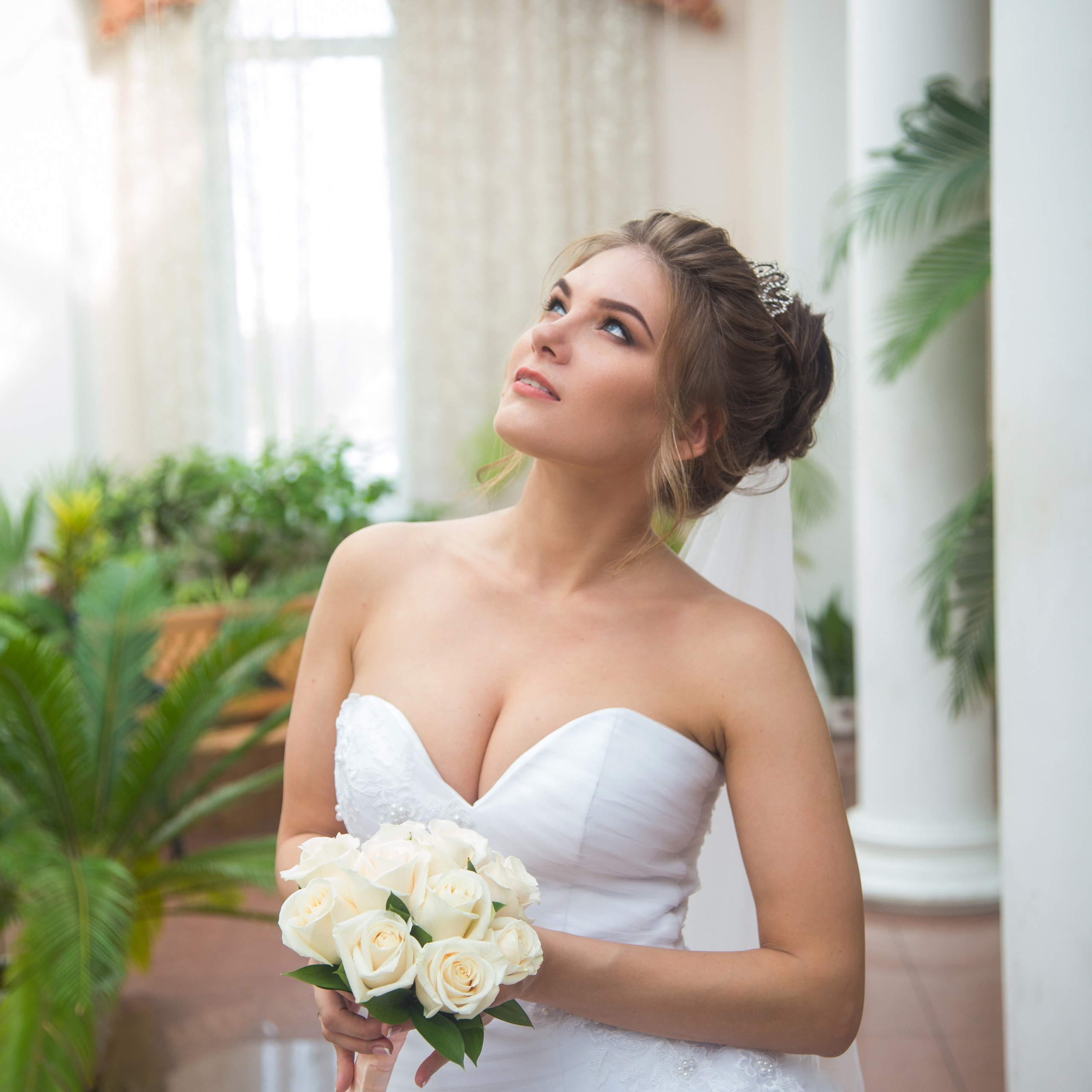 Свадебная съемка в Загсе Стародеревенская 5 и прогулка по Елагину острову