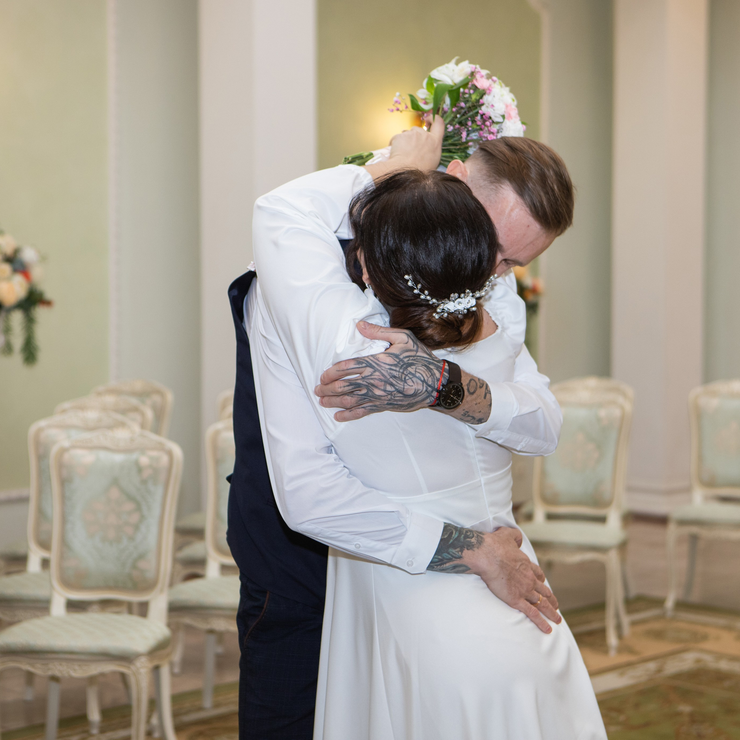 Фотосессия свадьбы в Загсе Приморского района