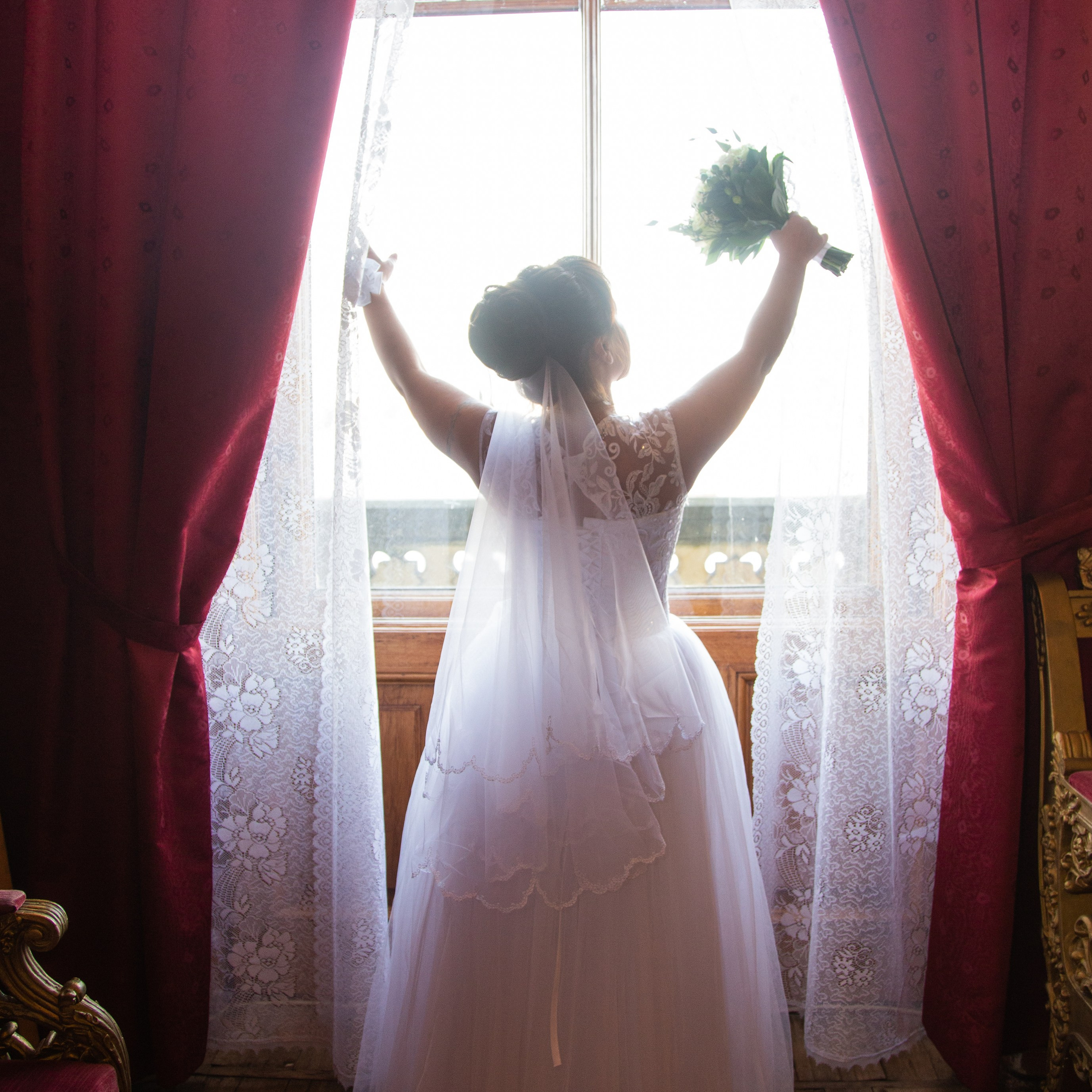 Свадебная фотосессия в Доме Ученых