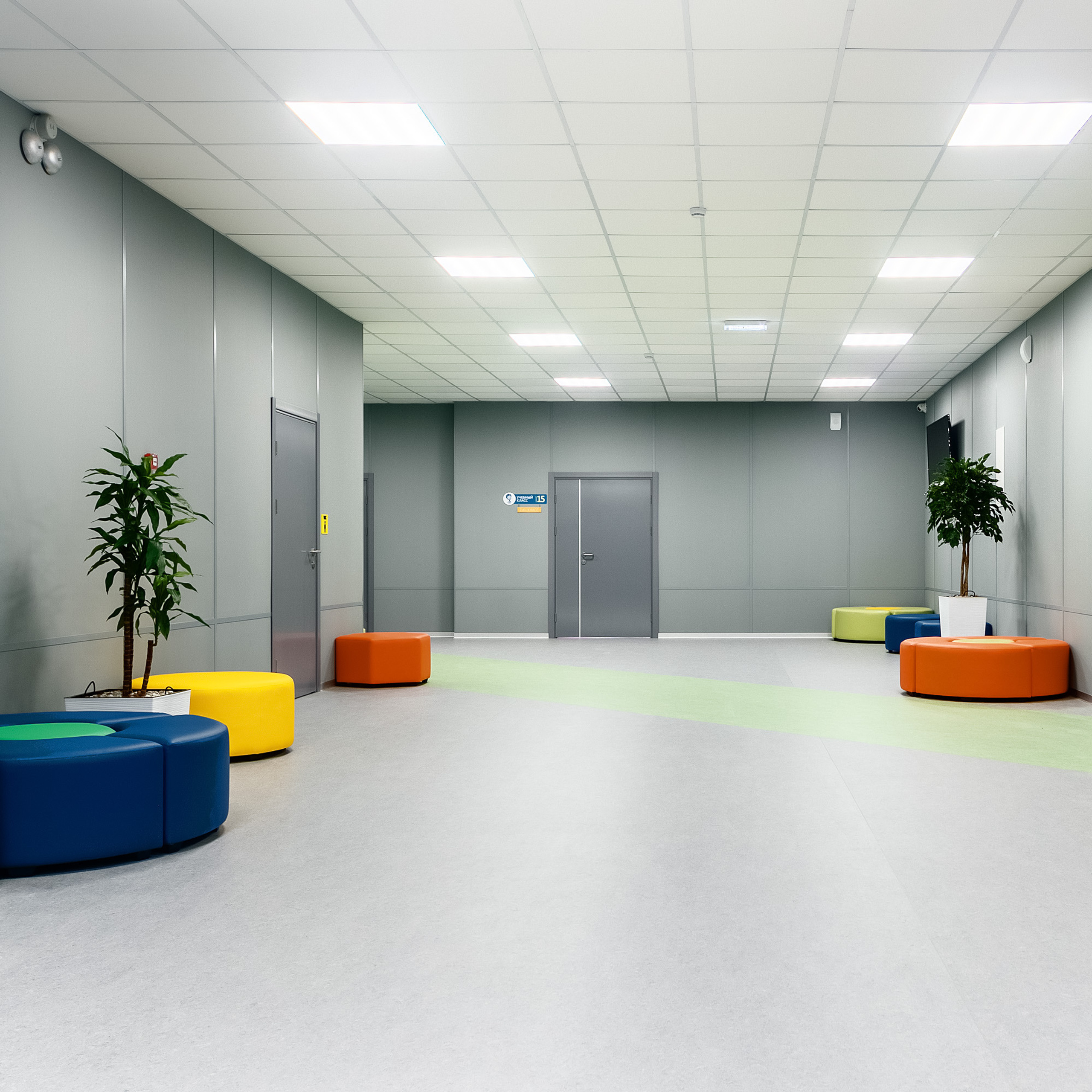 Рекреационная зона в современной школе г. Ростов-на-Дону