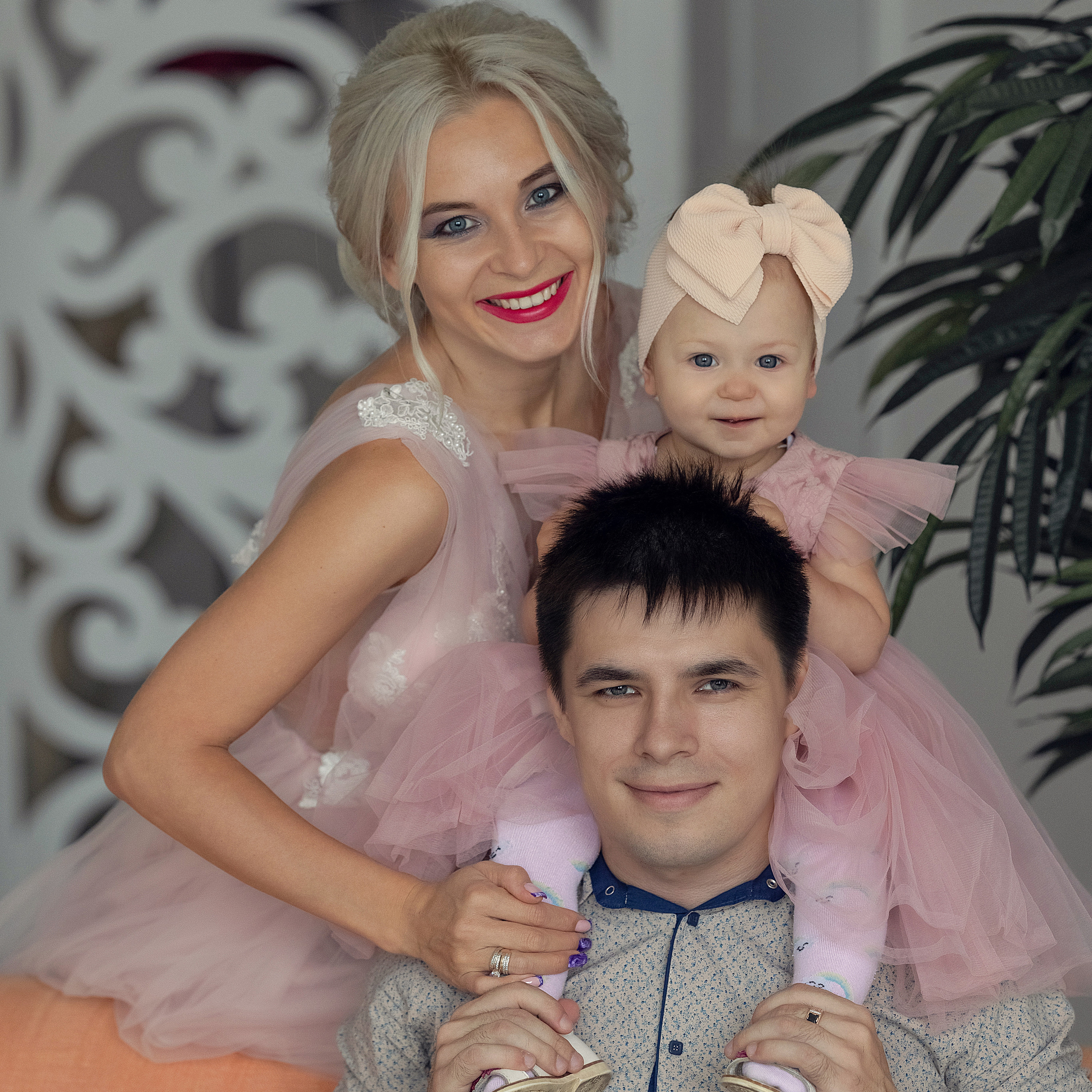 Дмитрий, Алена и доченька Полина