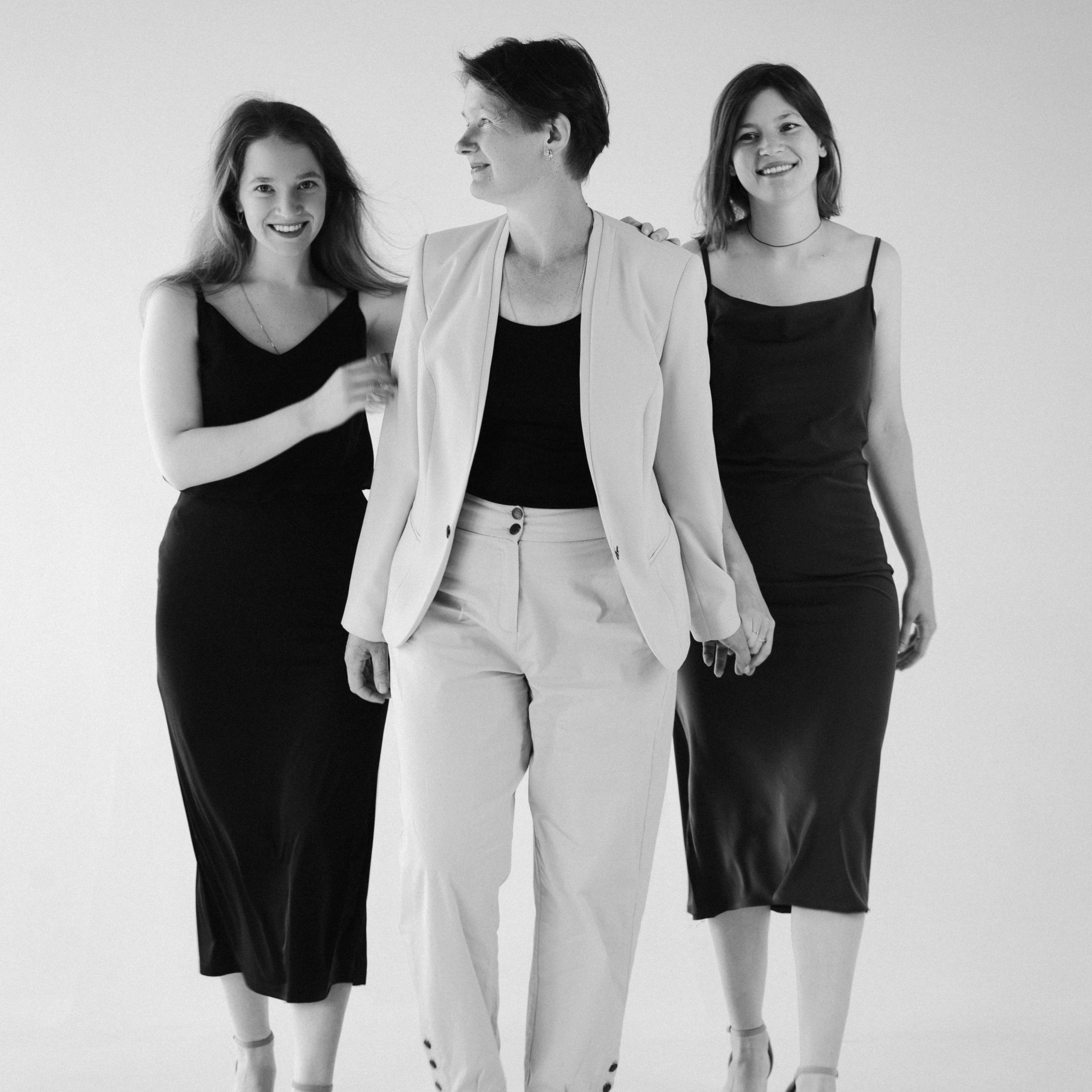 Семейная фотосессия минимализм