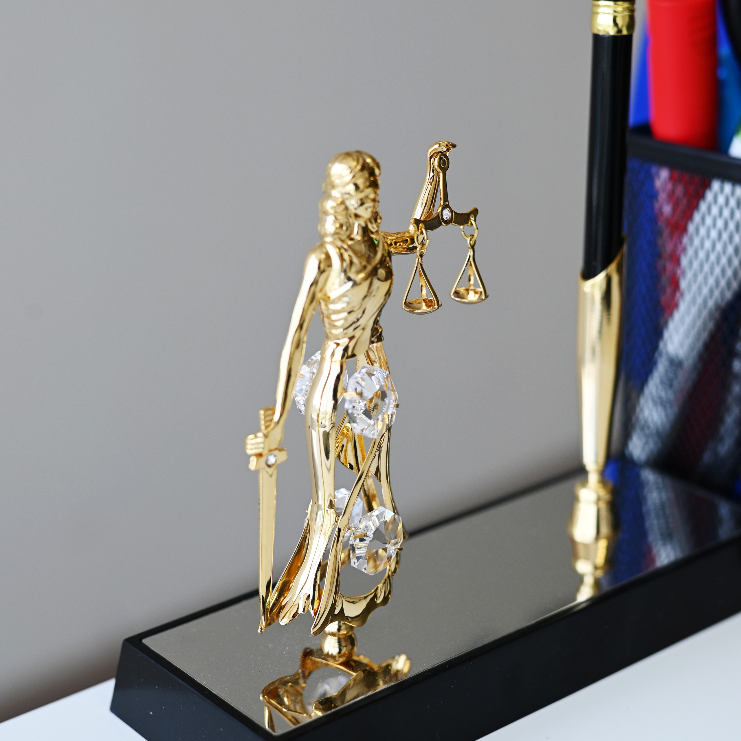 Юридический центр