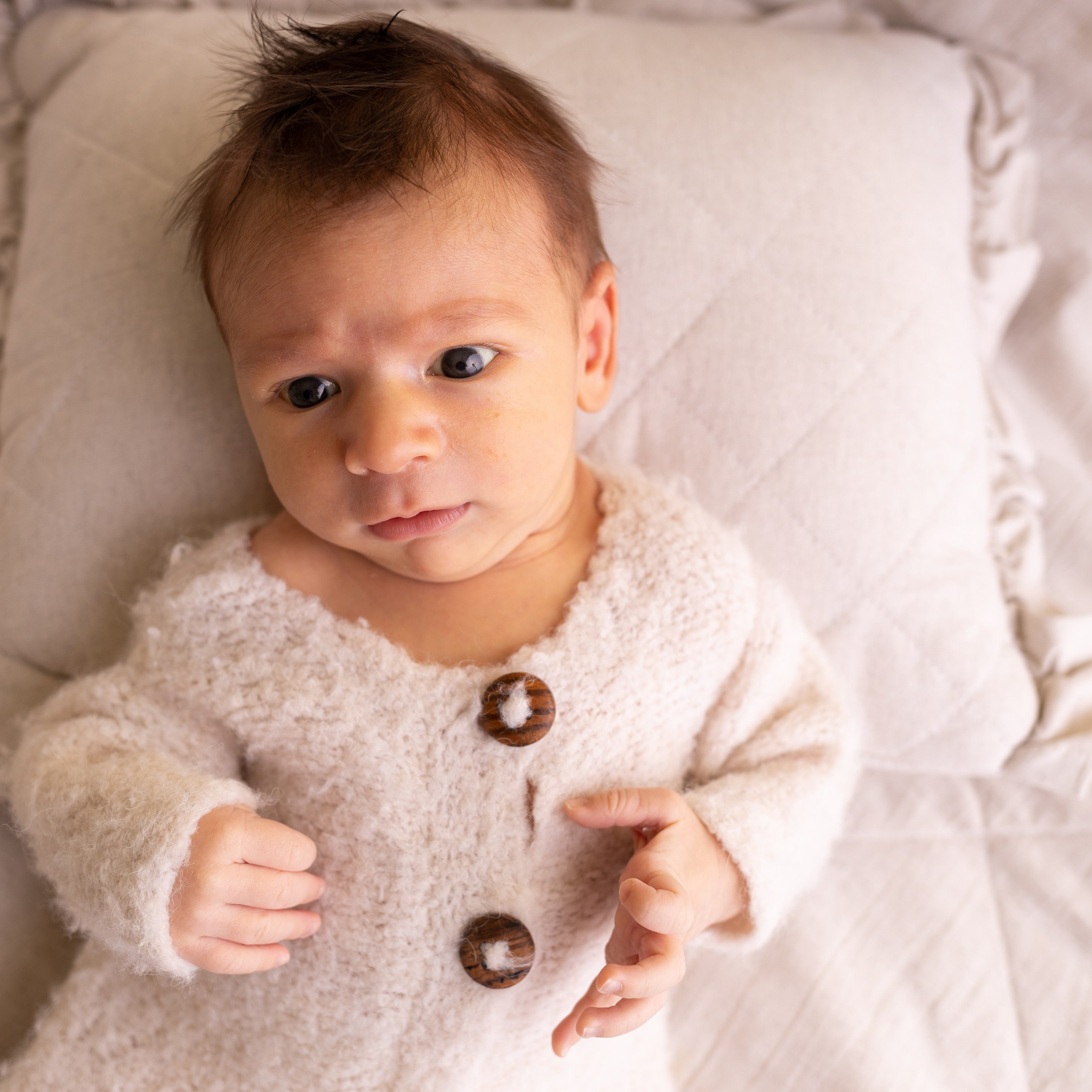 Отзывы родителей о фотосъемке малышей в Омской области. Лучше чем у Столярова. Фотограф новорожденных малышей в Омске и Омской области Эльвира Камаева