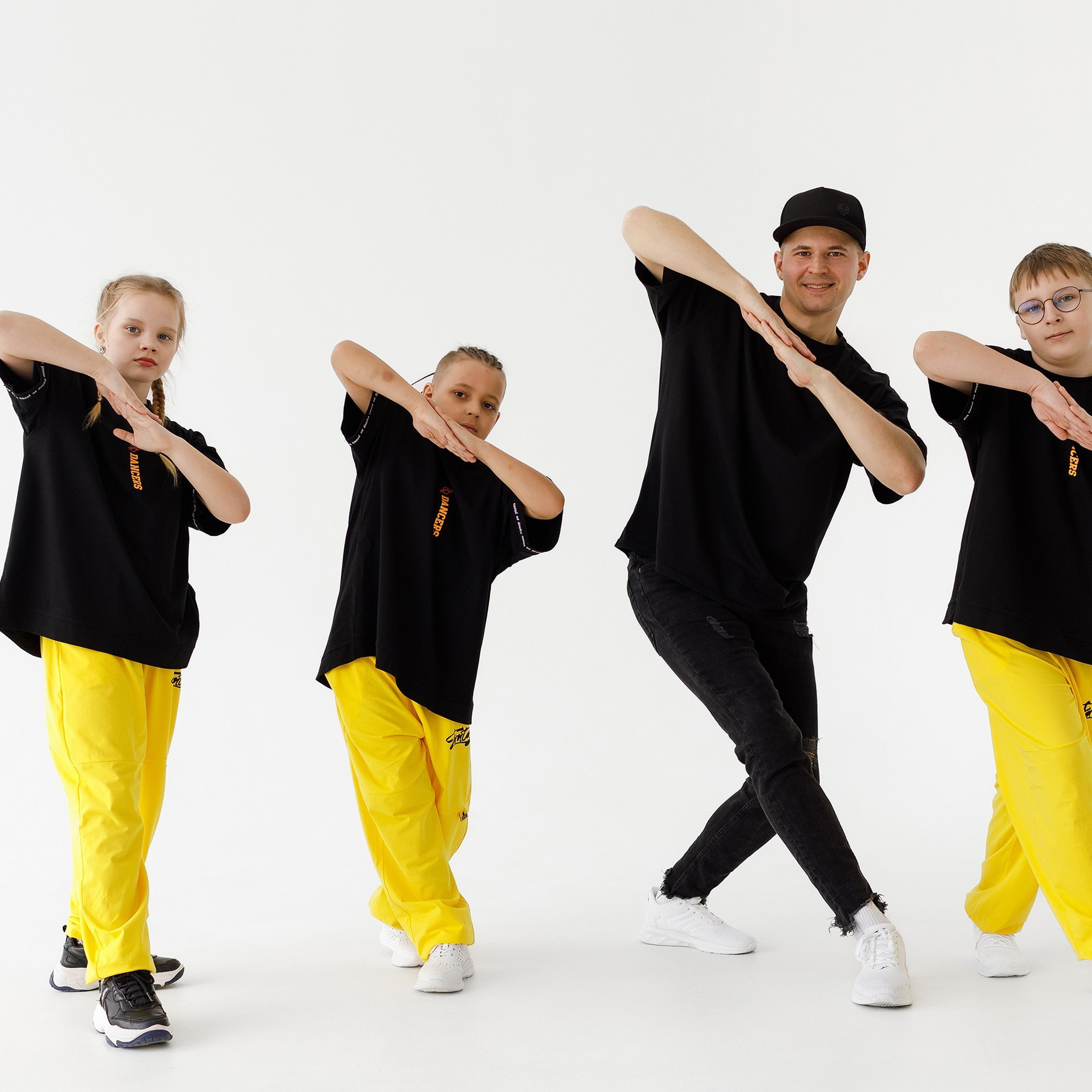 Студия Танцев