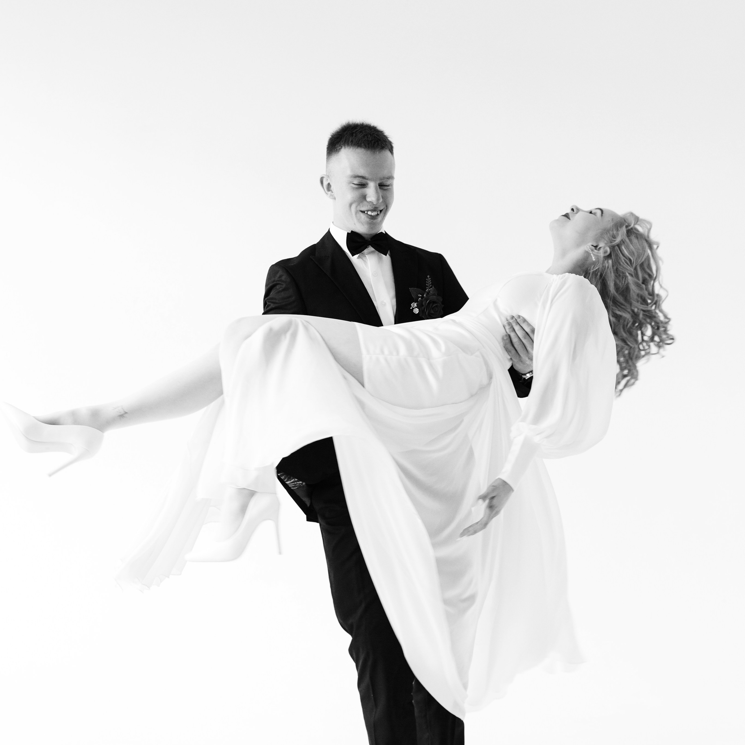 Подарочный сертификат на фотосессию лавстори. Фотосессии в СПб: семейные, индивидуальные, сертификаты | Фотограф Олег Величко