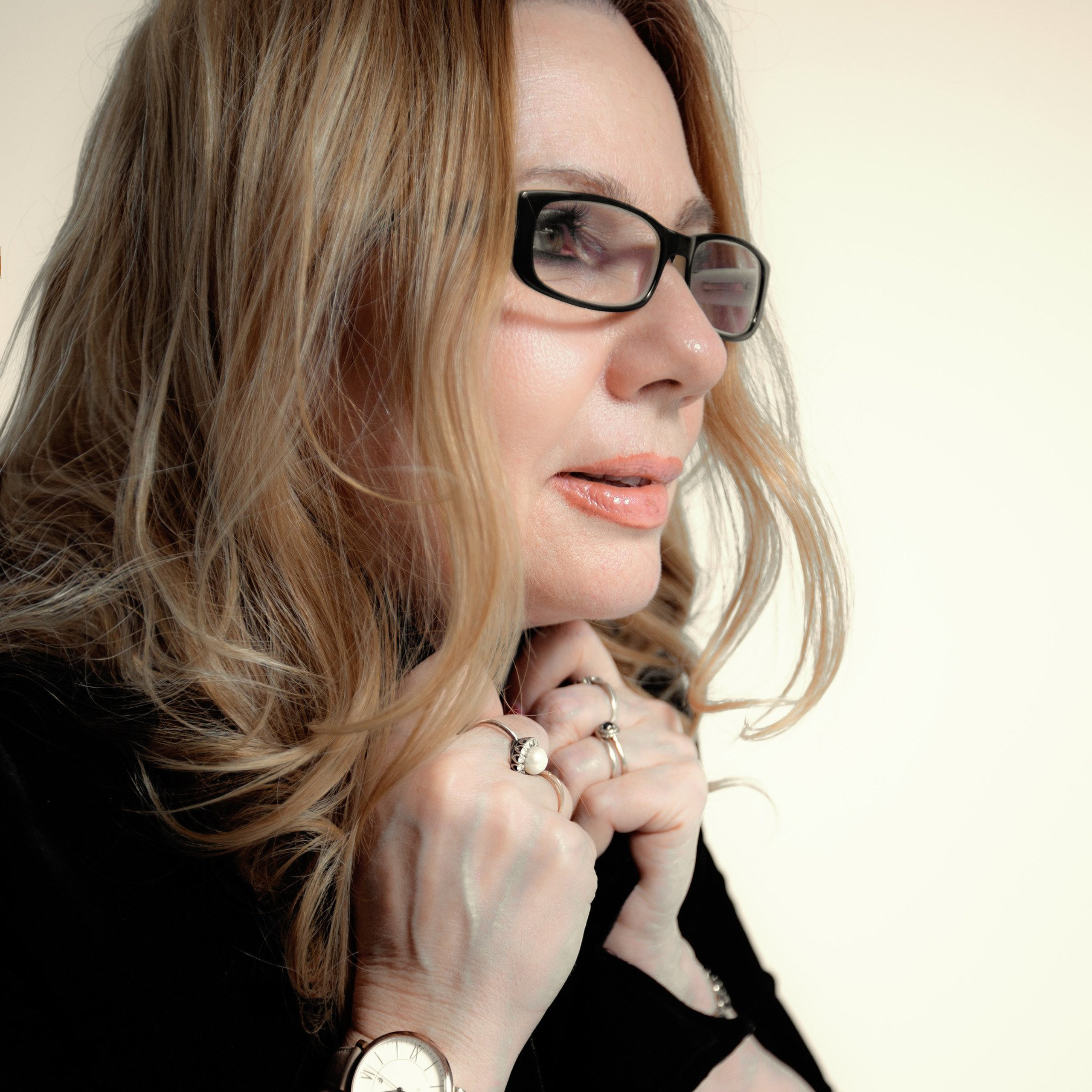 Отзывы. Спасибо за проявленный интерес к моему творчеству! Меня зовут Россохат