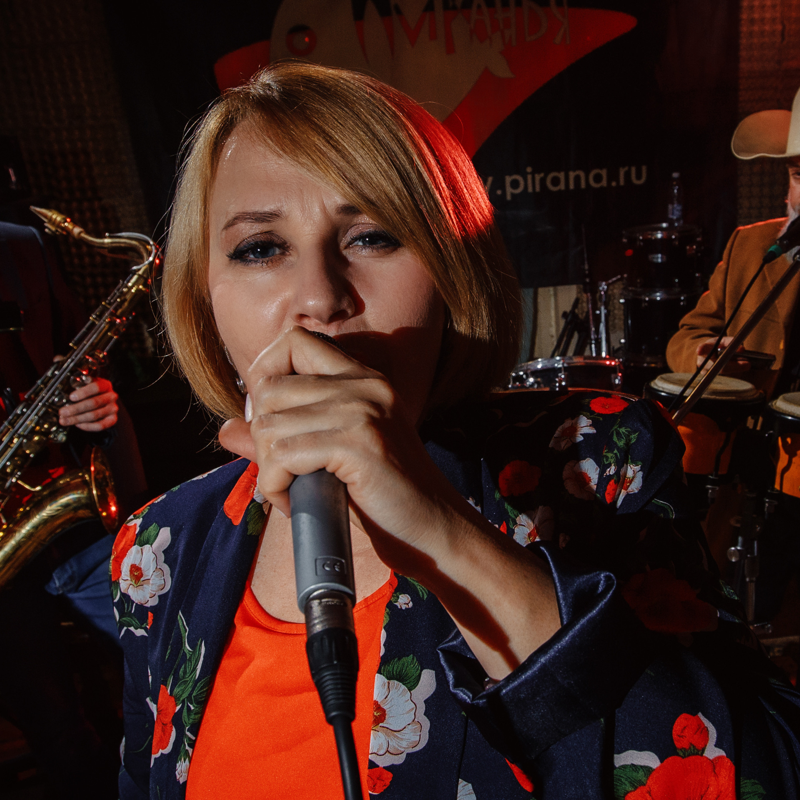 Отзывы. Спасибо за проявленный интерес к моему творчеству! Меня зовут Россохат