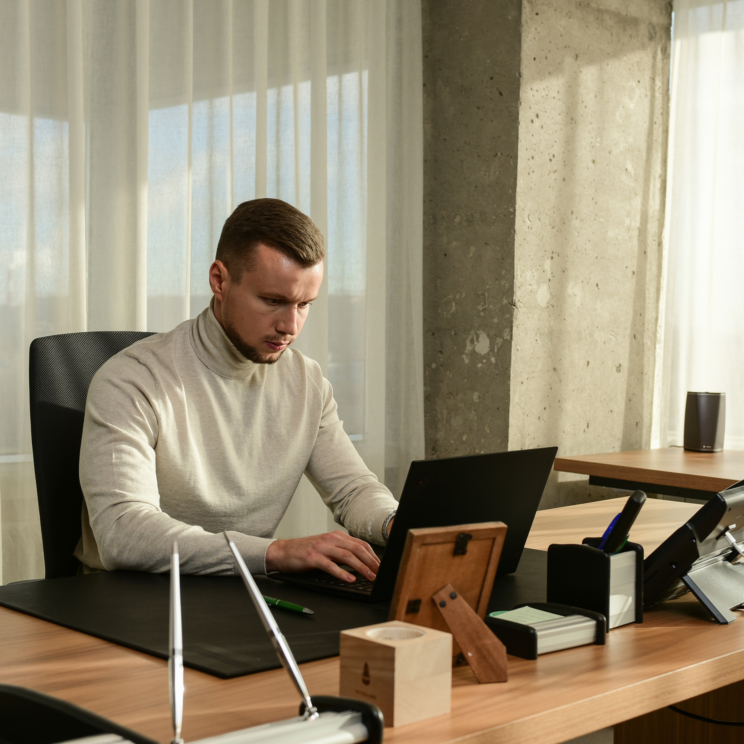 Бизнес портрет (корпоративная съемка). Съемка для брендов и частных клиентов Москва