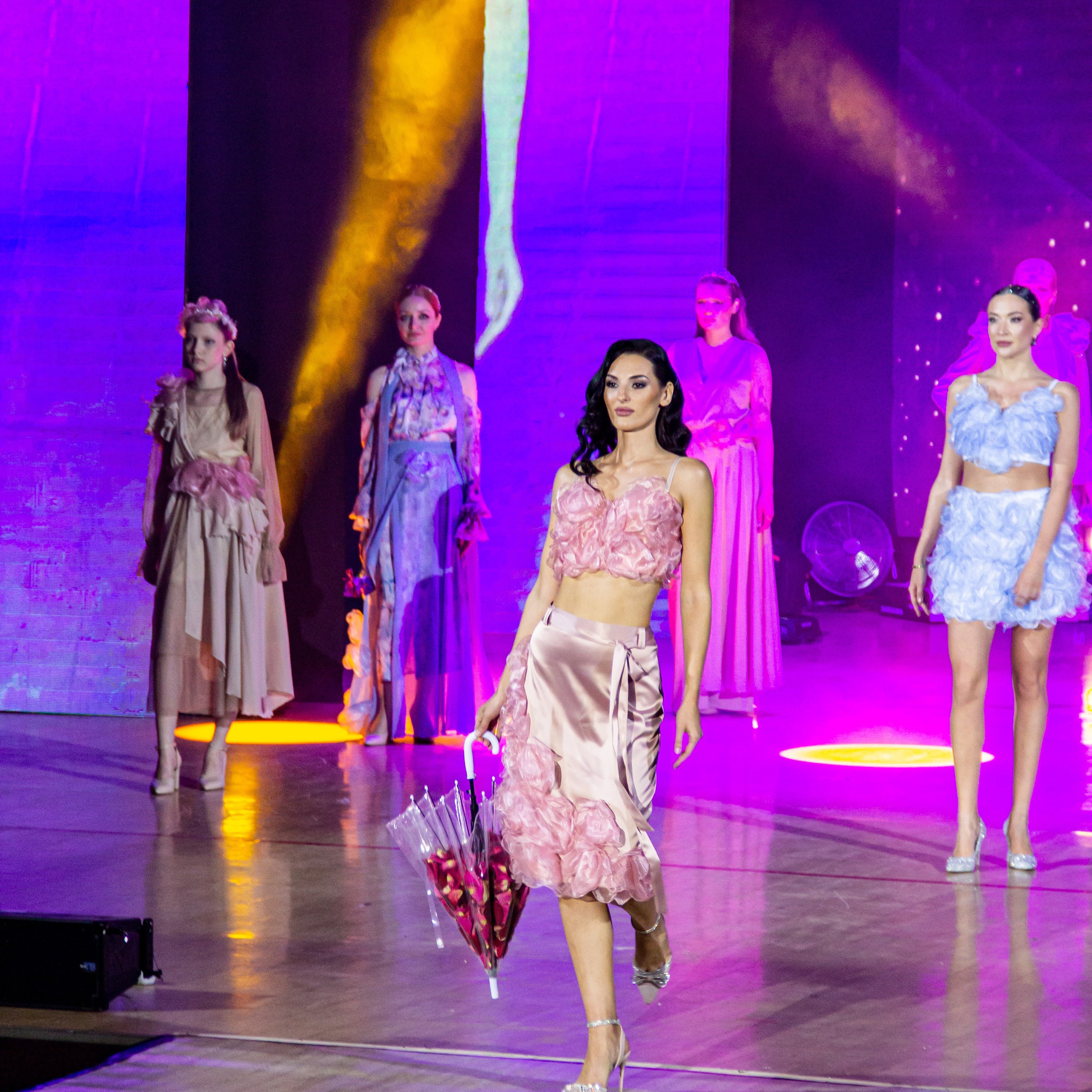 FASHION DAY 2026 | O Vorobey — «Сфоткай»