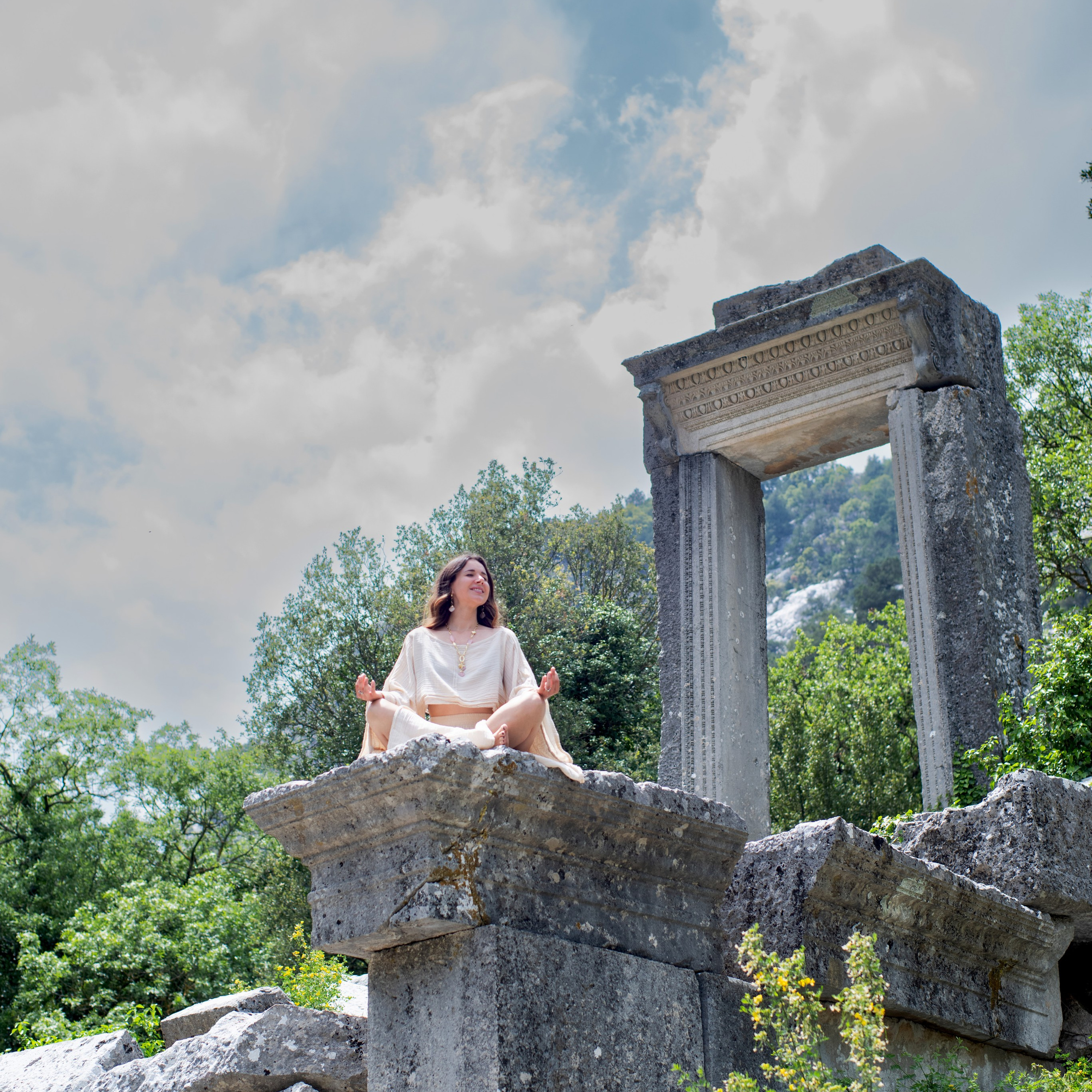 Индивидуальная съёмка в античном городе Термессос. Фотограф в Анталии | Профессиональная фотосессия | Наталья Цыбульская