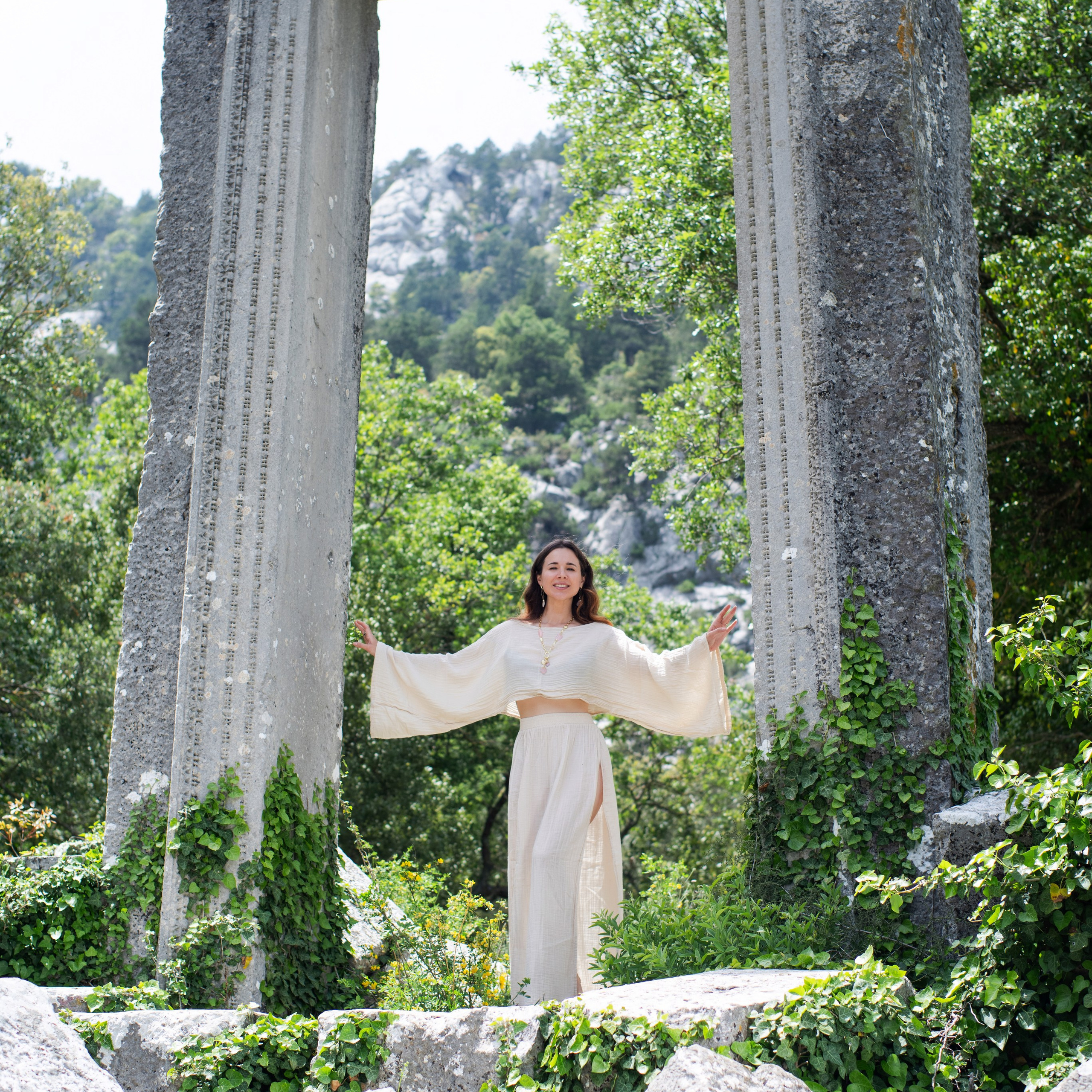 Индивидуальная съёмка в античном городе Термессос. Фотограф в Анталии | Профессиональная фотосессия | Наталья Цыбульская