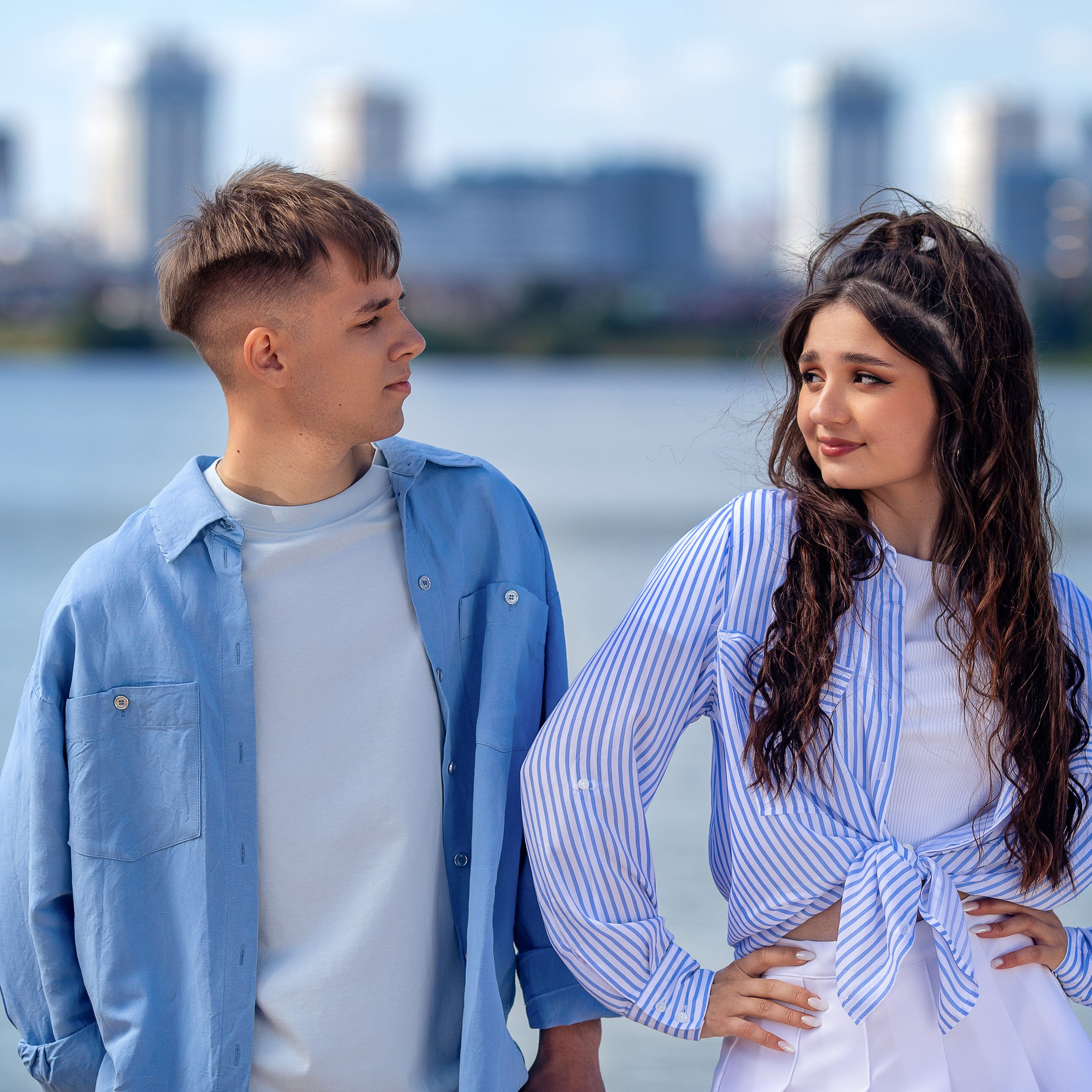 Сапраўды. Артём Скороль и Лера Бернатович