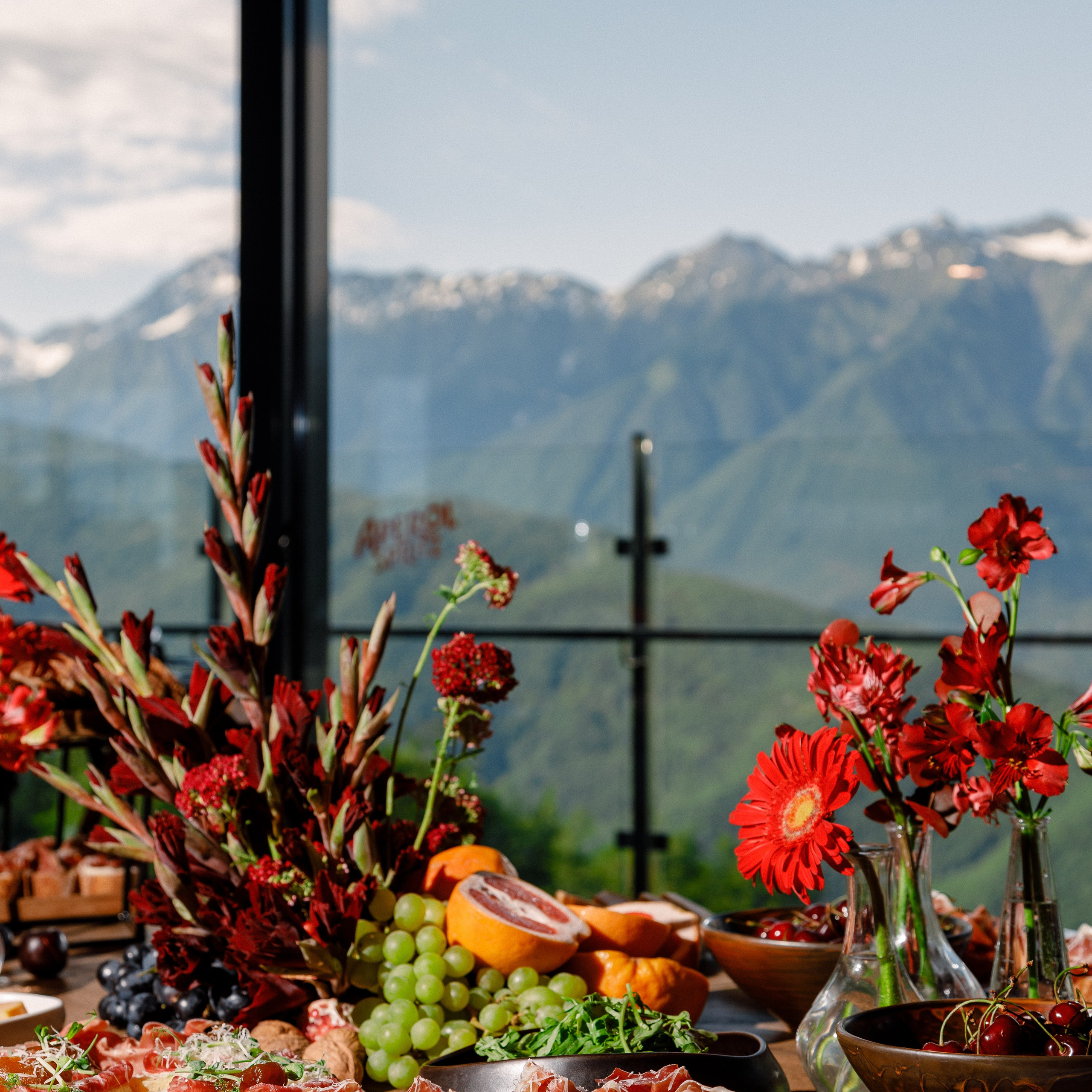 Портфолио, примеры фотосъемок. Репортажный фотограф в Москве, Сочи и Санкт-Петербурге