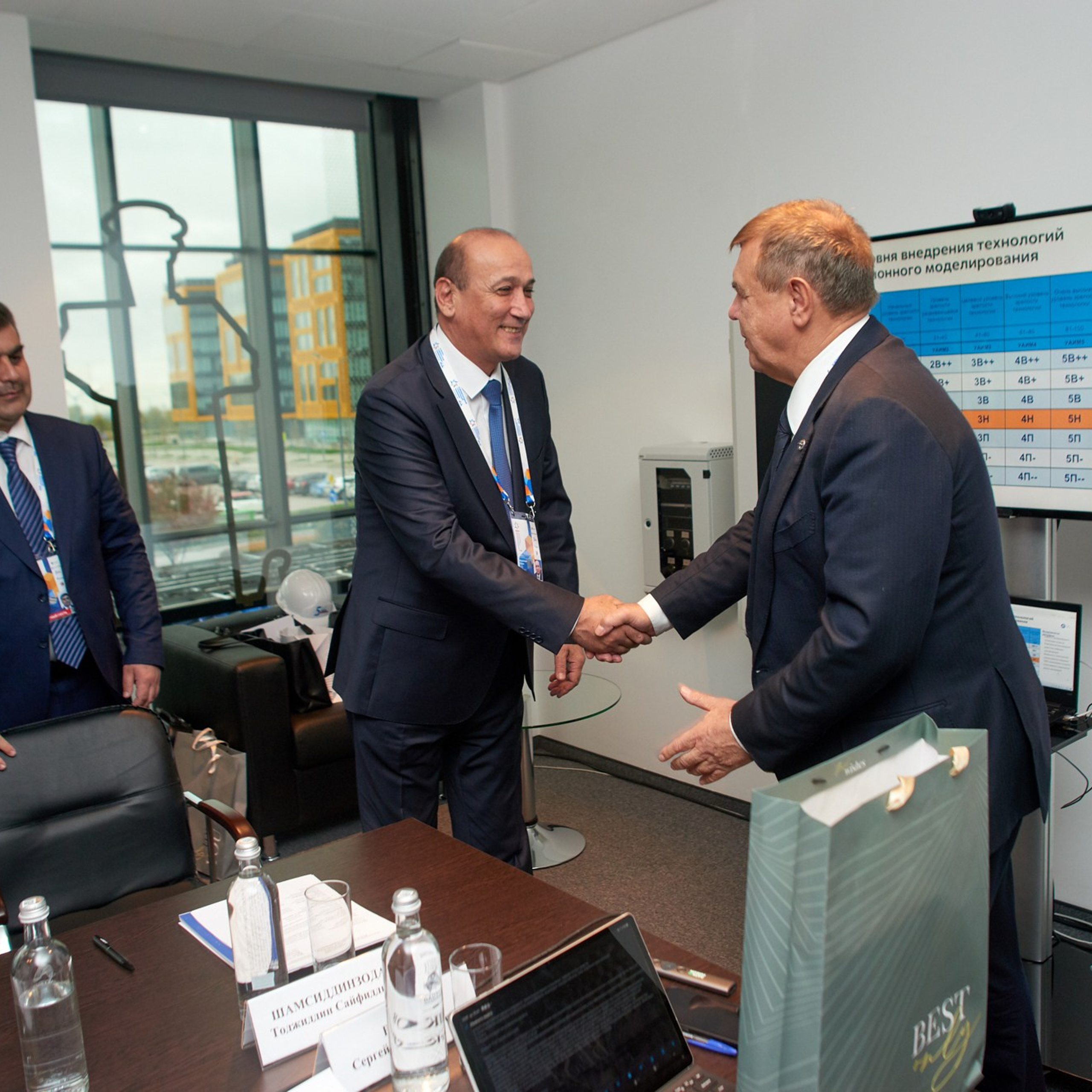 Бизнес портрет. Коммерческий фотограф Николай Кандалов