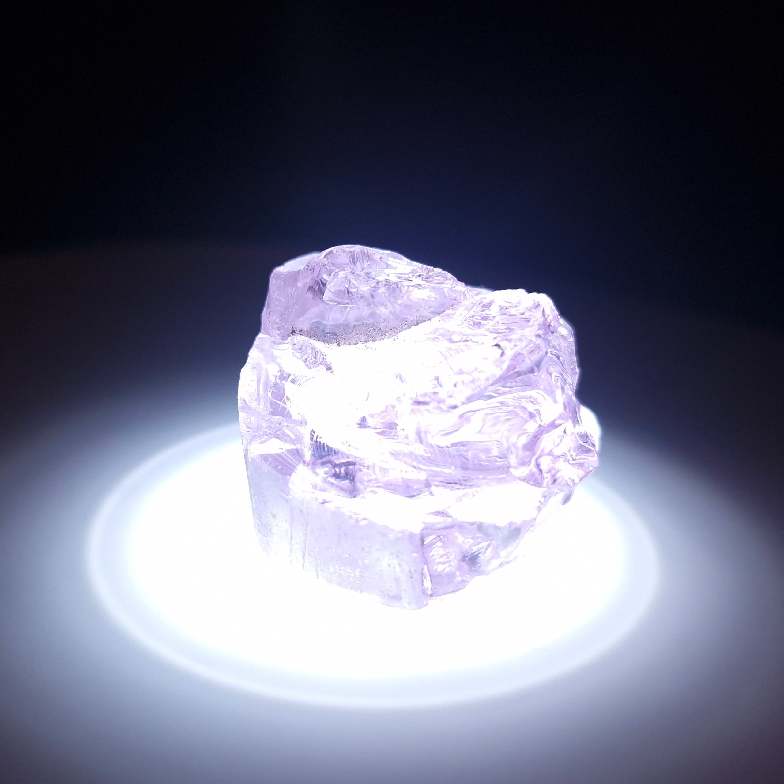 Синтетический YAG гранат garnet 35.78 гр. YAG garnet иттрий алюминиевый гранат ИАГ