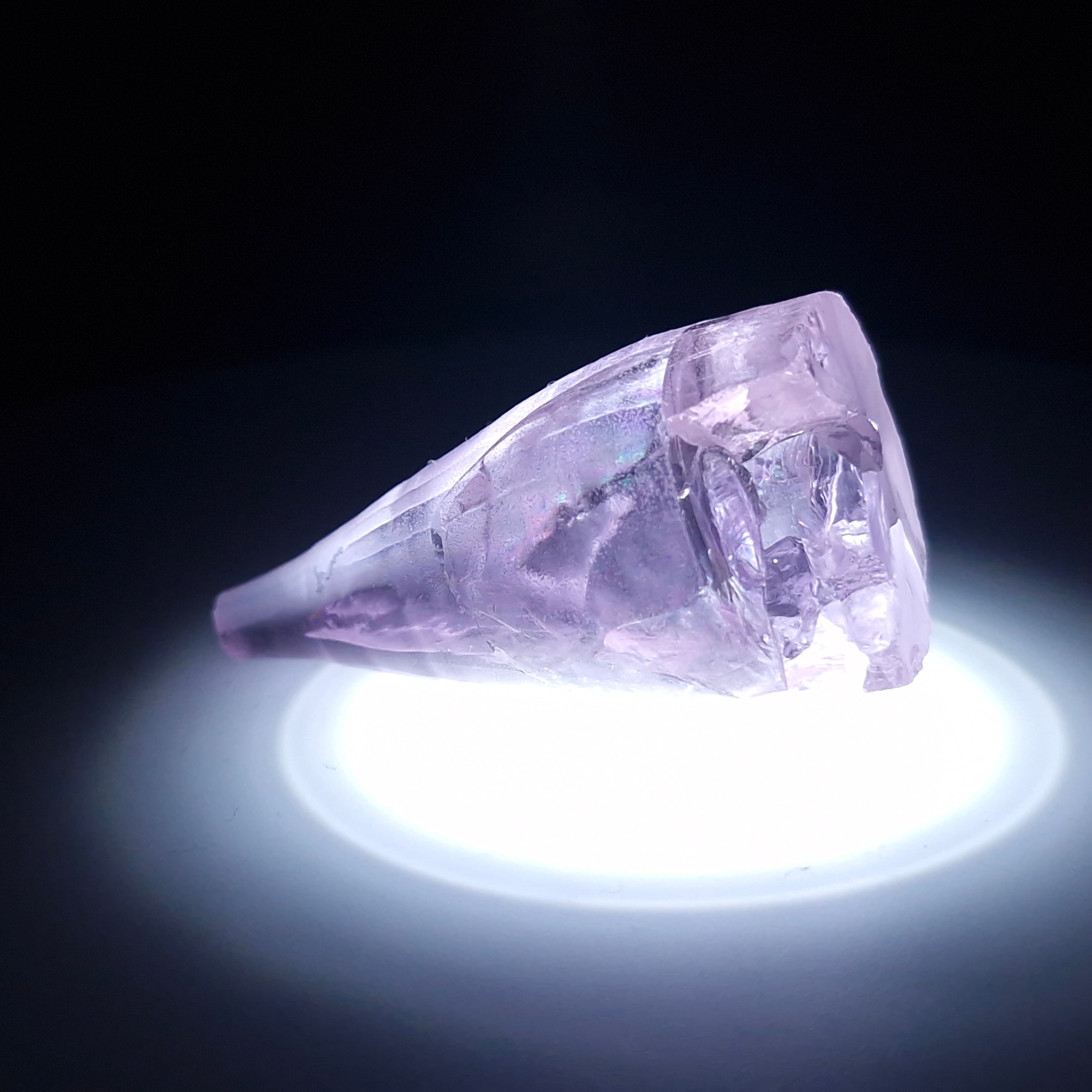 Искусственный гранат YAG. YAG garnet иттрий алюминиевый гранат ИАГ