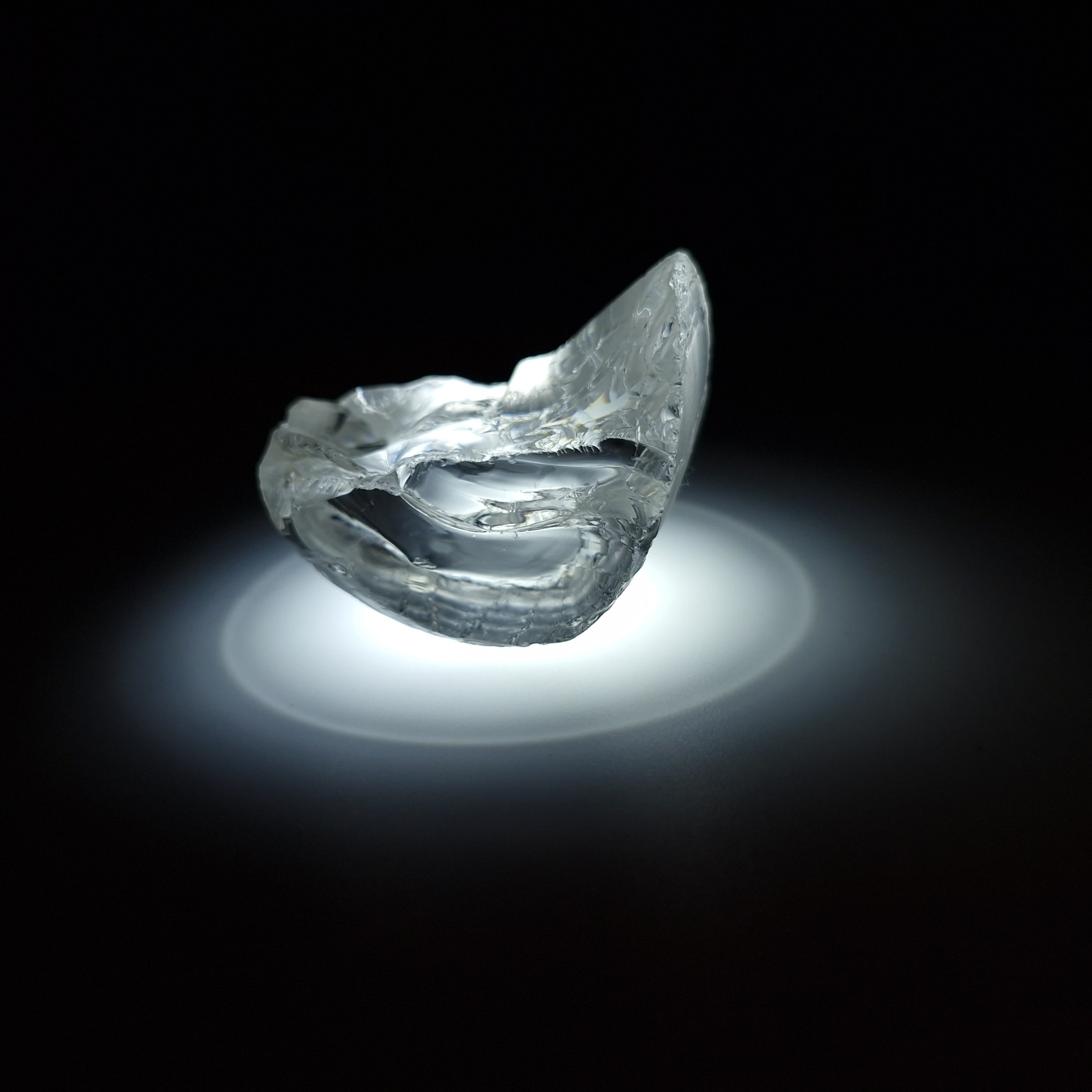 White YAG garnet 167 carats. YAG garnet иттрий алюминиевый гранат ИАГ