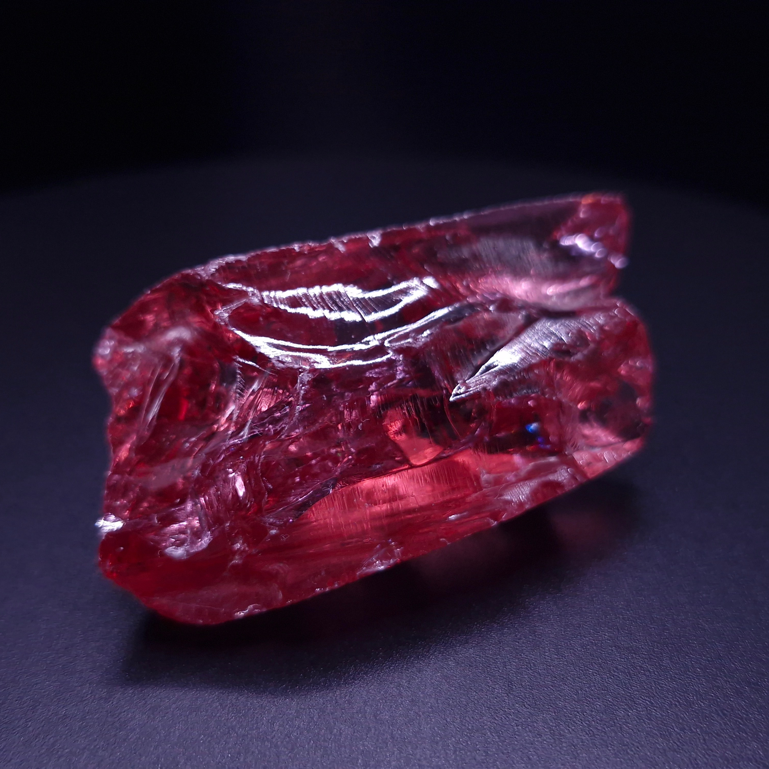 Иттрий алюминиевый гранат. YAG garnet иттрий алюминиевый гранат ИАГ